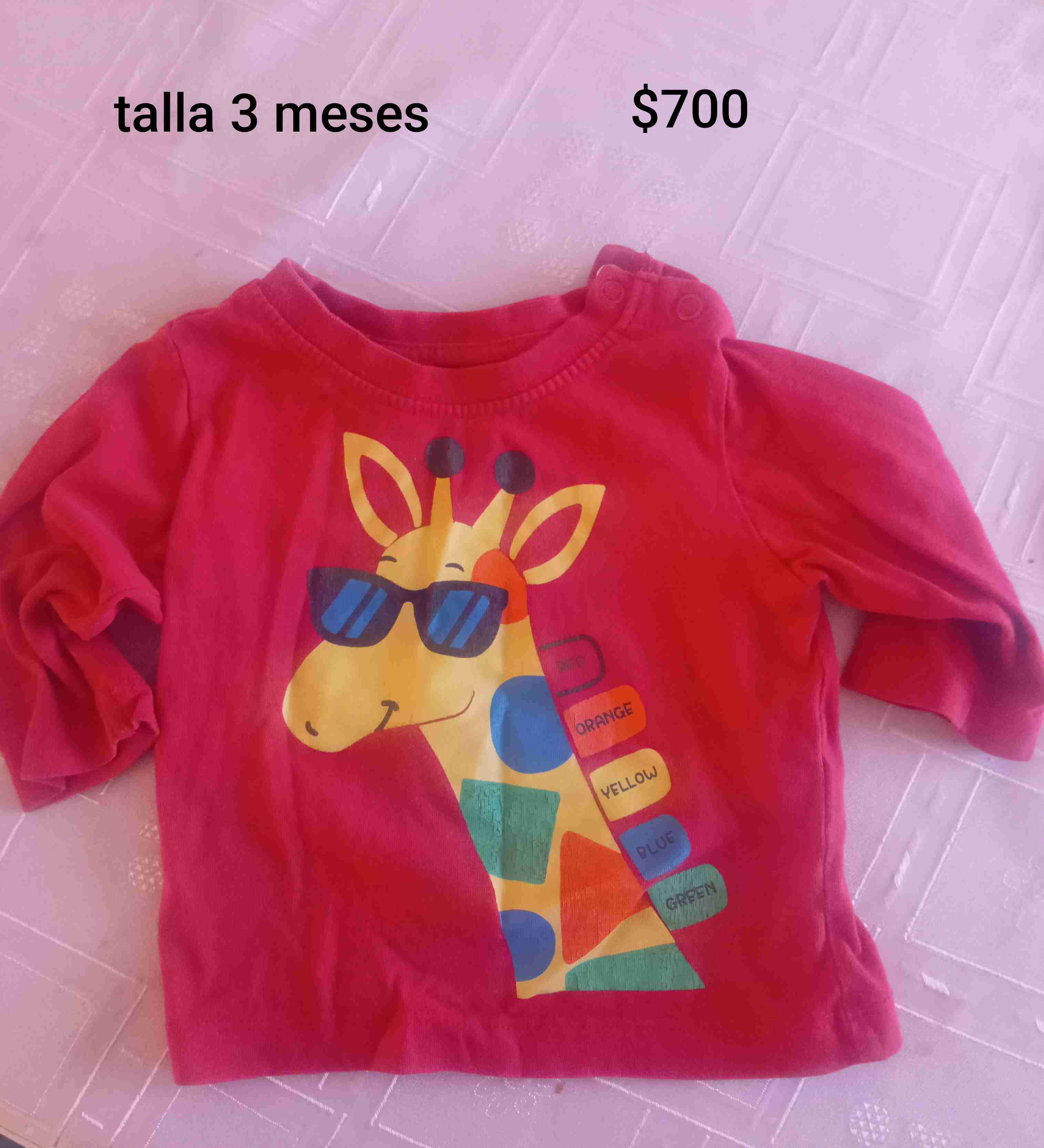 Polera bebé jirafa roja