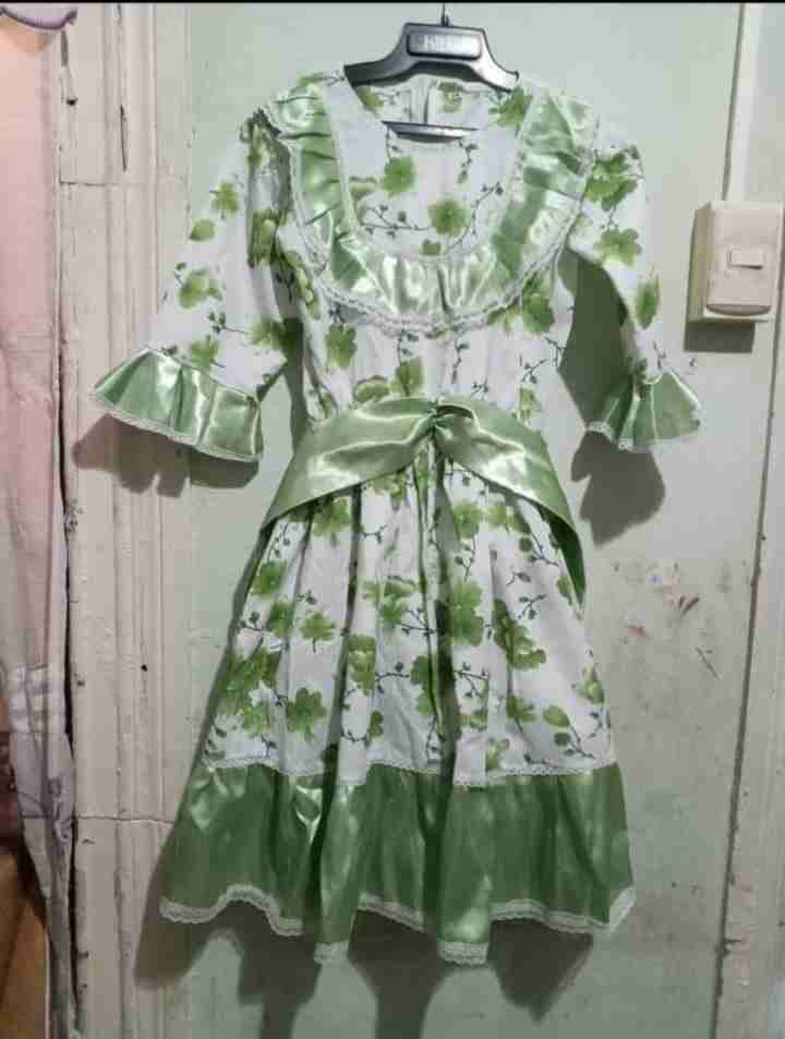 Vestido de fiesta floral verde