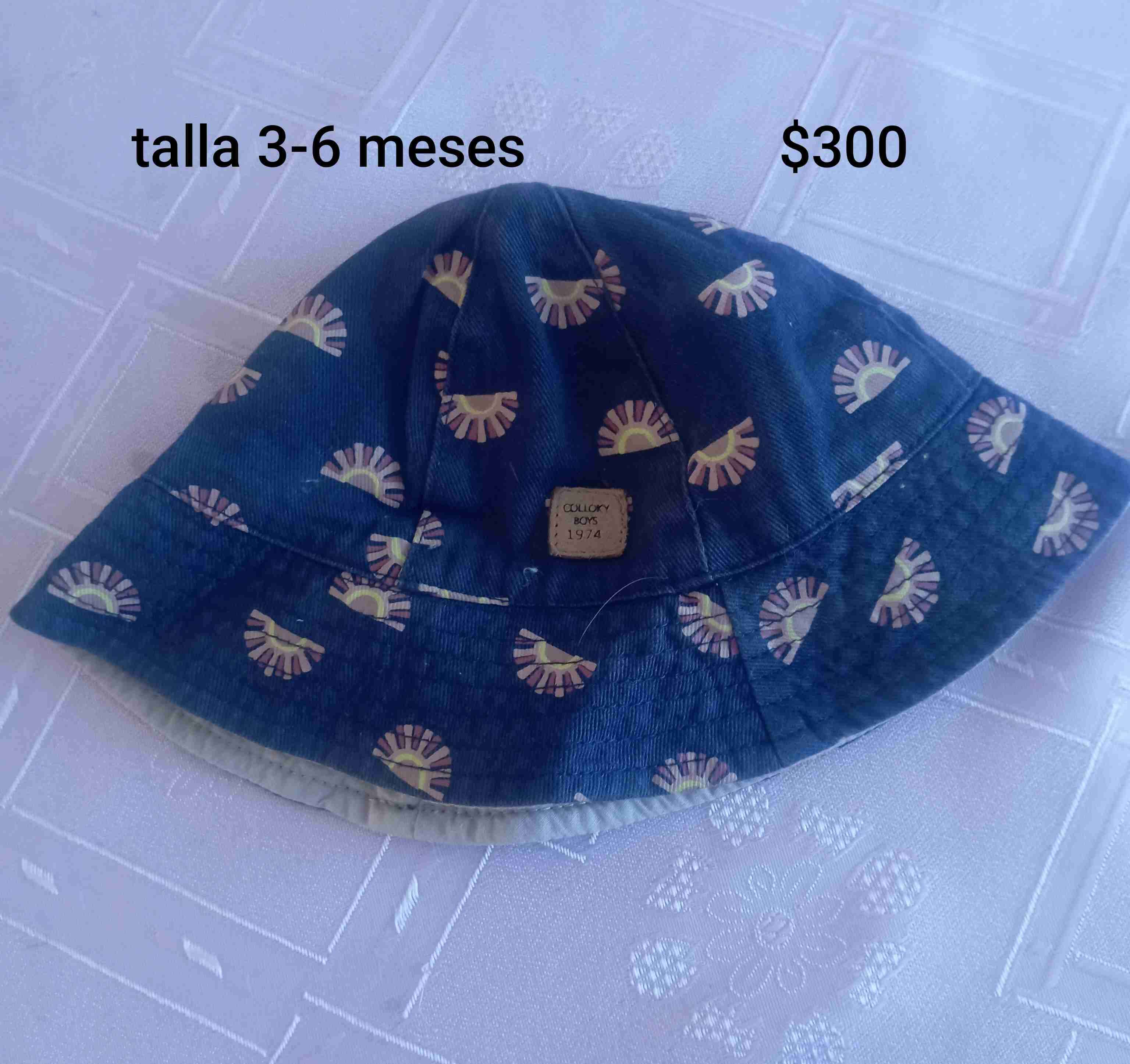 Sombrero infantil estampado azul