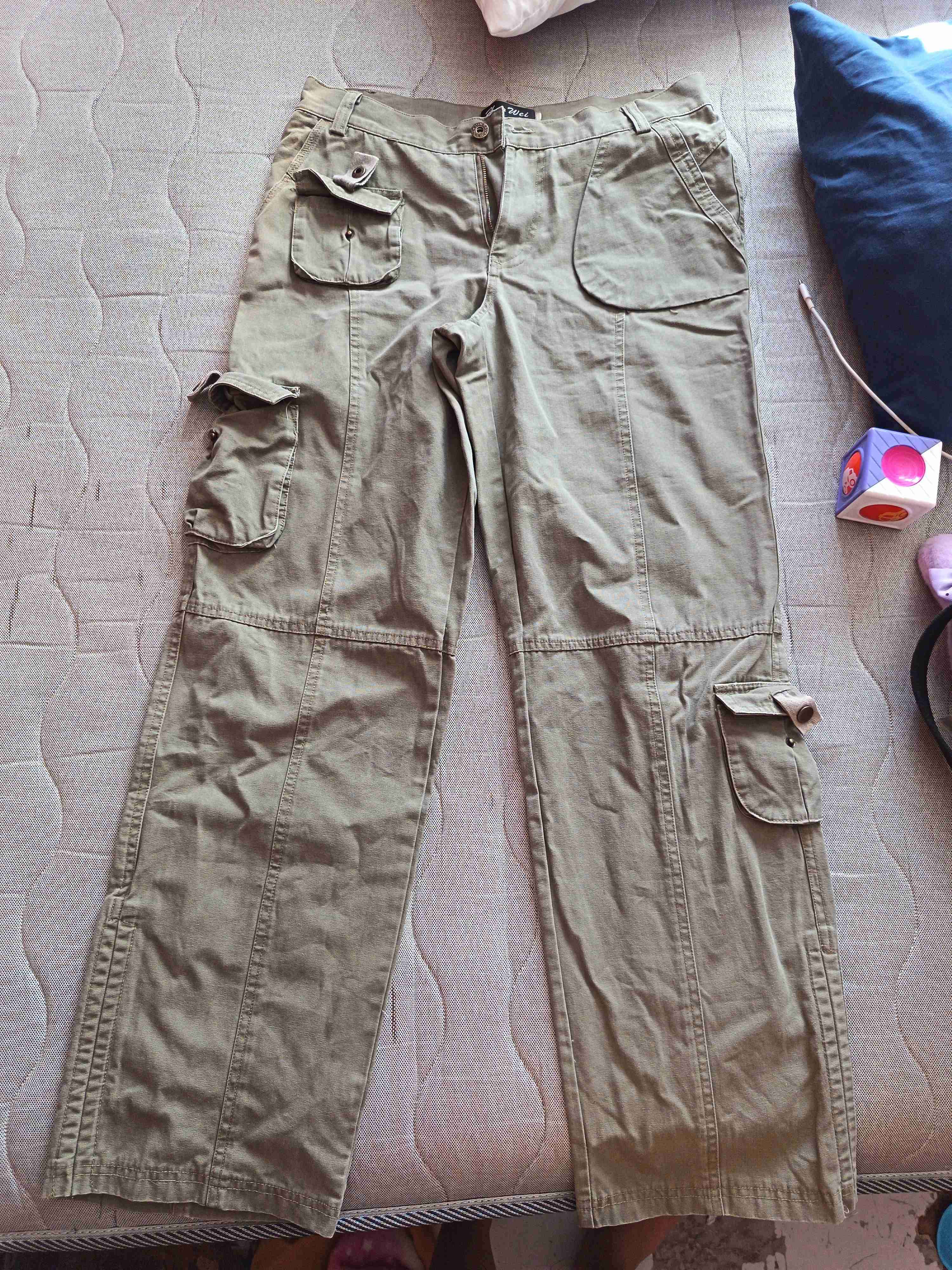 Pantalón cargo verde oliva