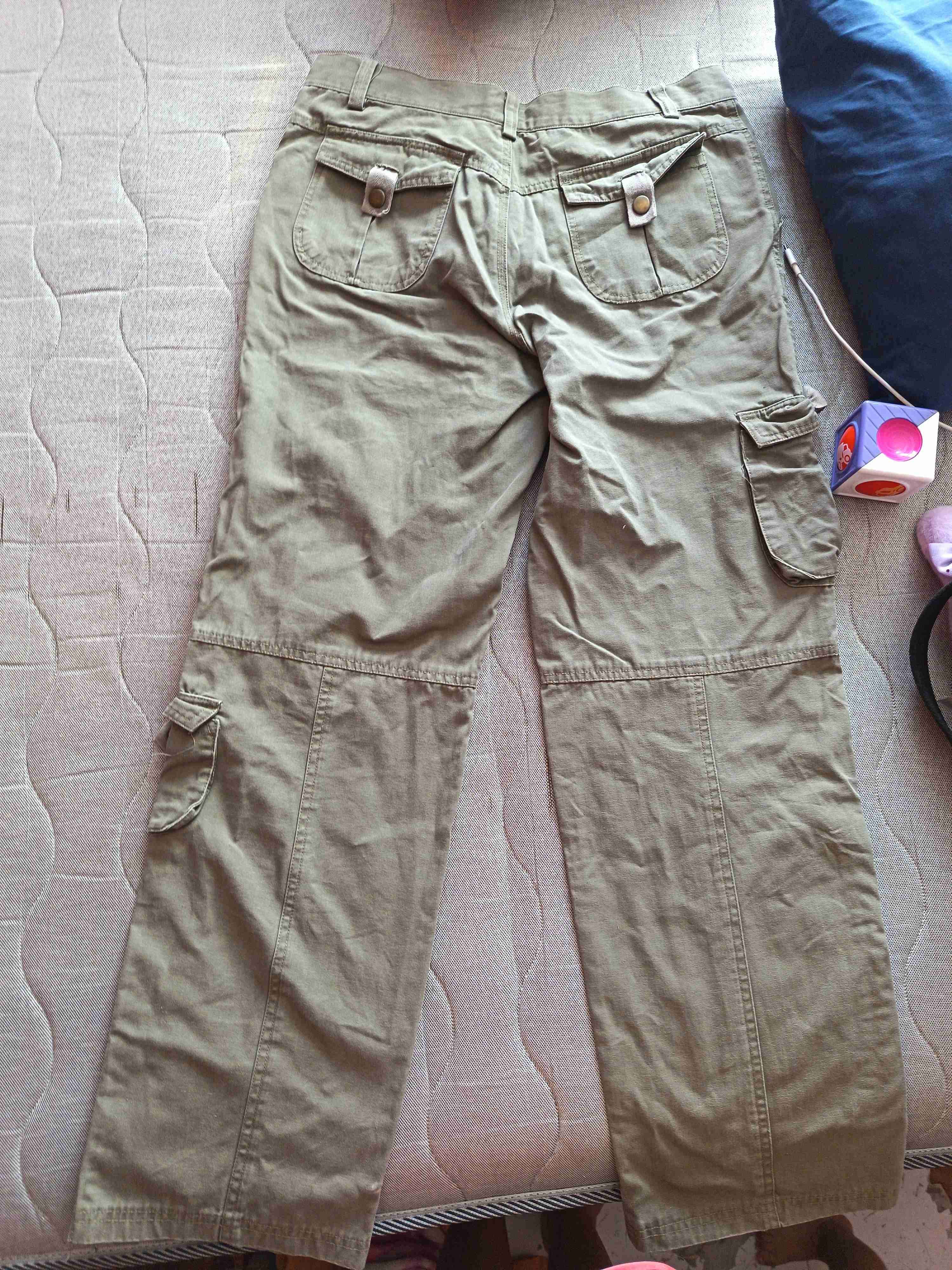 Pantalón cargo verde oliva - miniatura 2