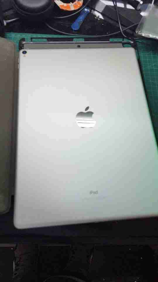 Ipad Pro 12.9" 2da Generación + Apple pencil - miniatura 4