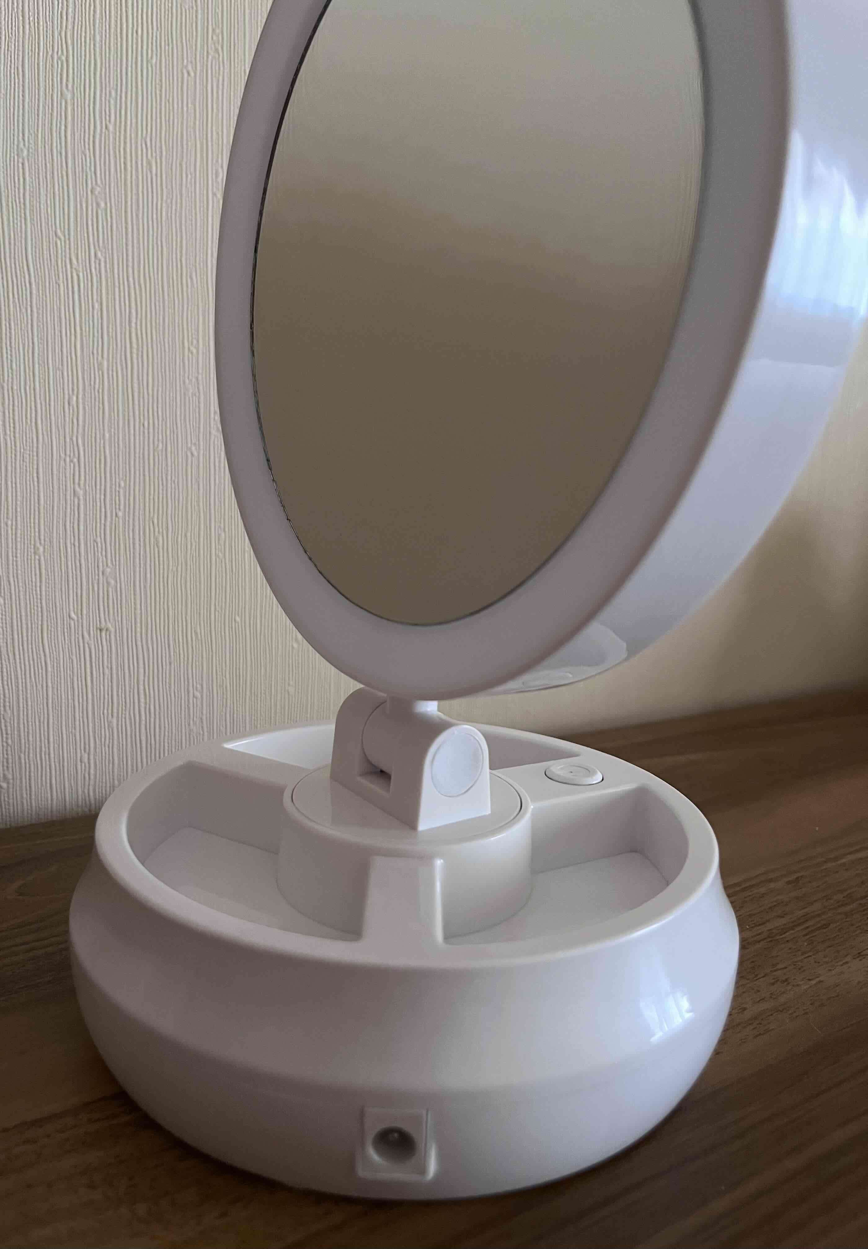 Espejo con luz LED ajustable con aumento - miniatura 3