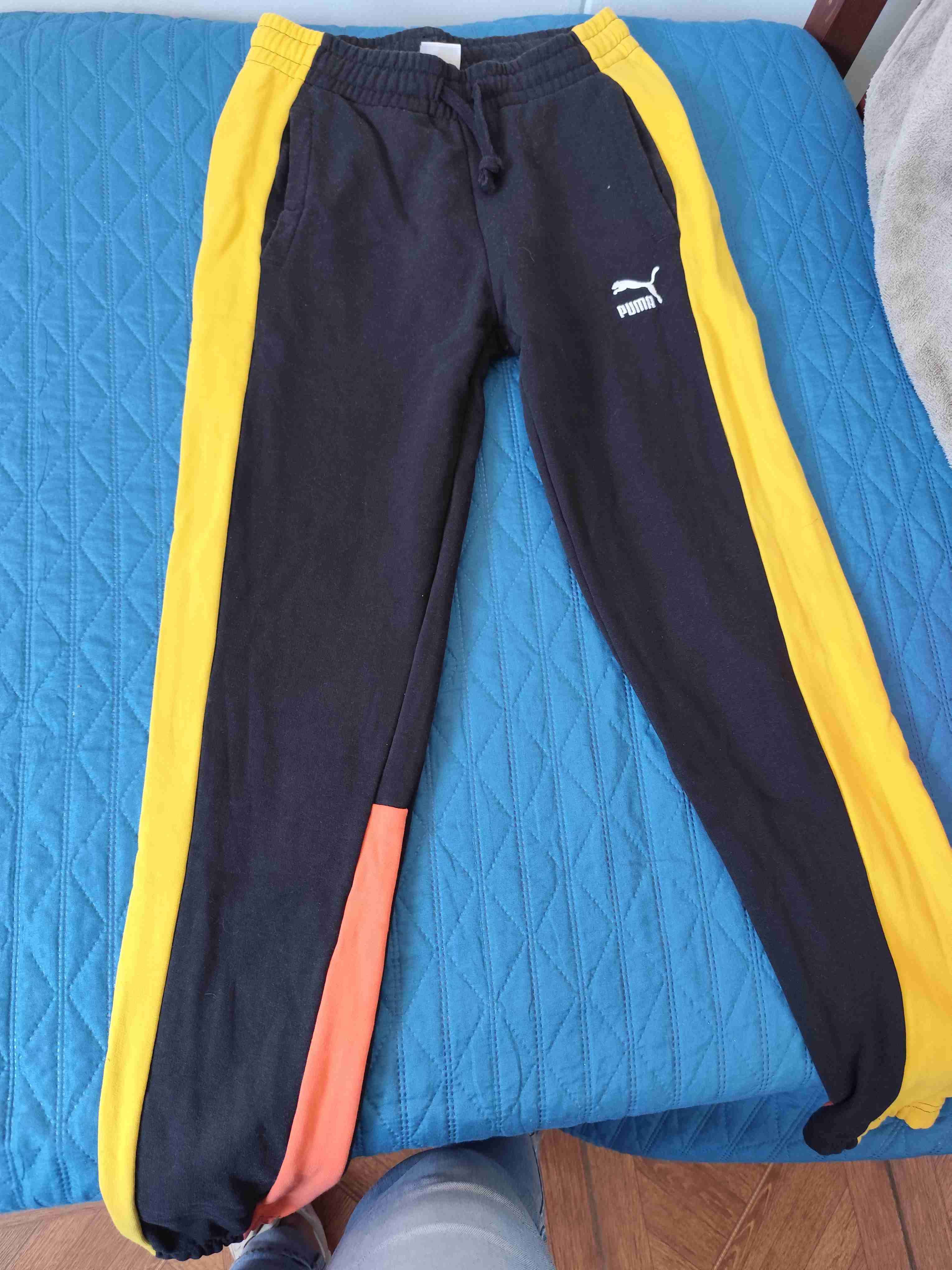 Pantalones deportivos Puma Talla S sin detalles