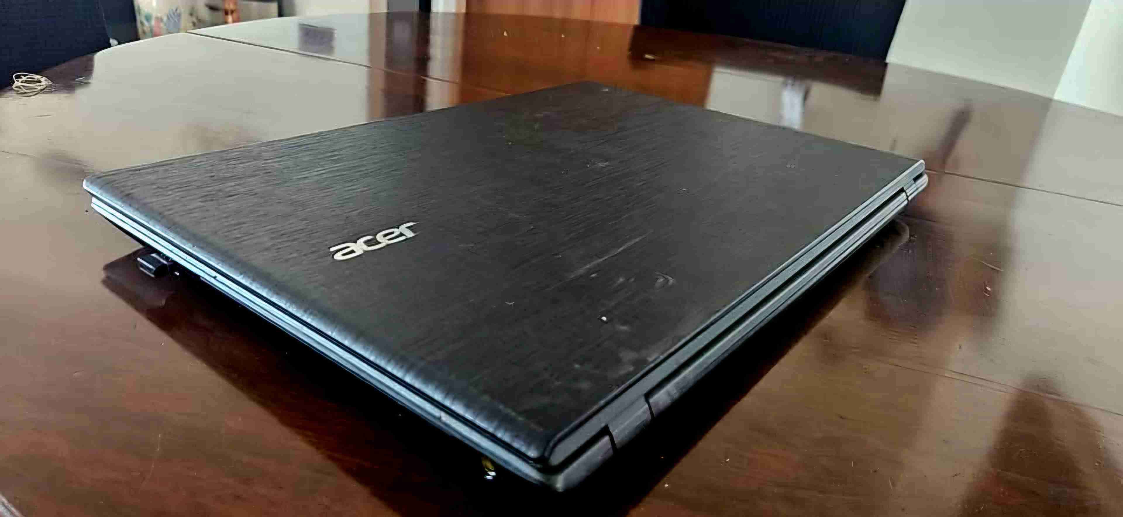 SE REMATA NOTEBOOK ACER - miniatura 2