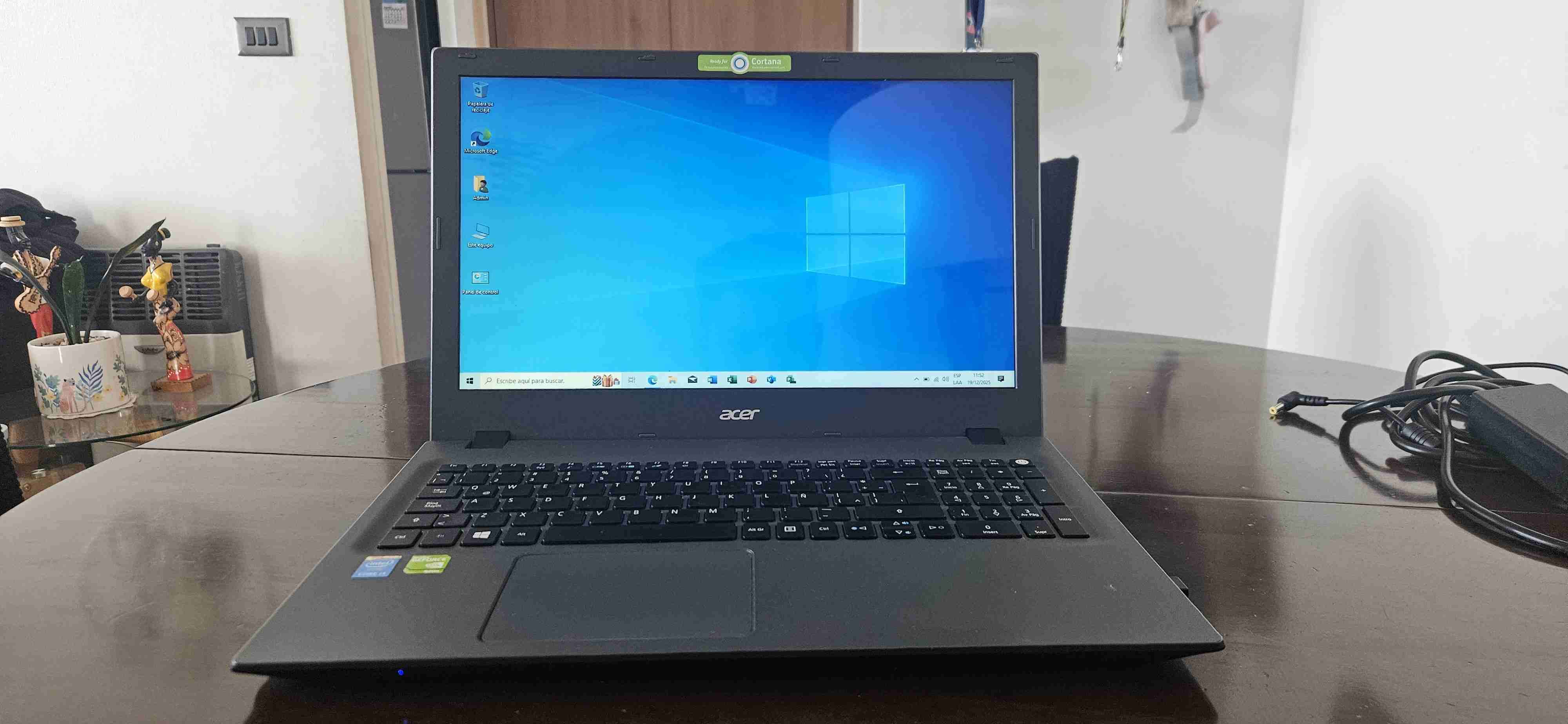 SE REMATA NOTEBOOK ACER - miniatura 4