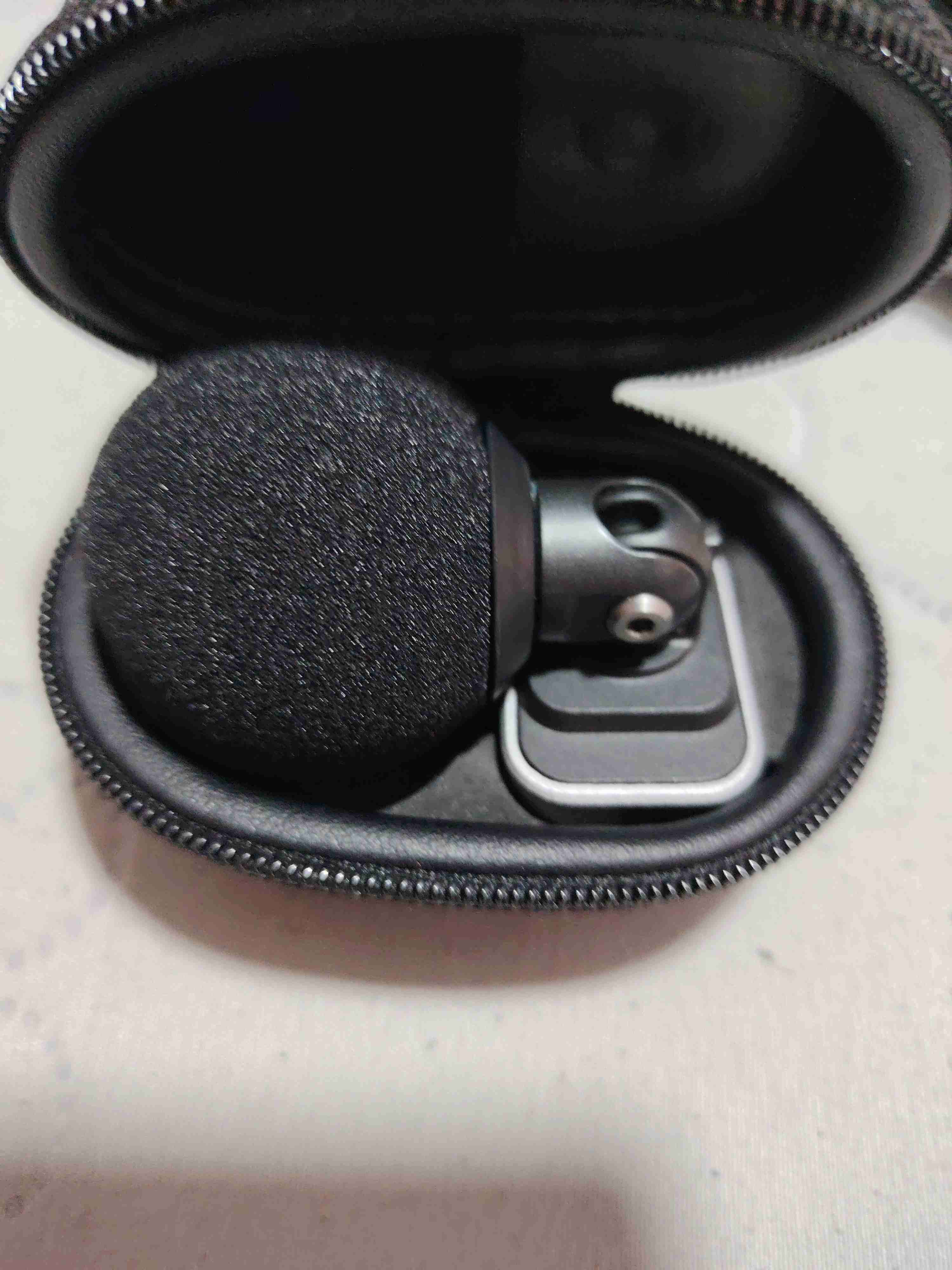 Micrófono portátil con estuche para iPhone - miniatura 4