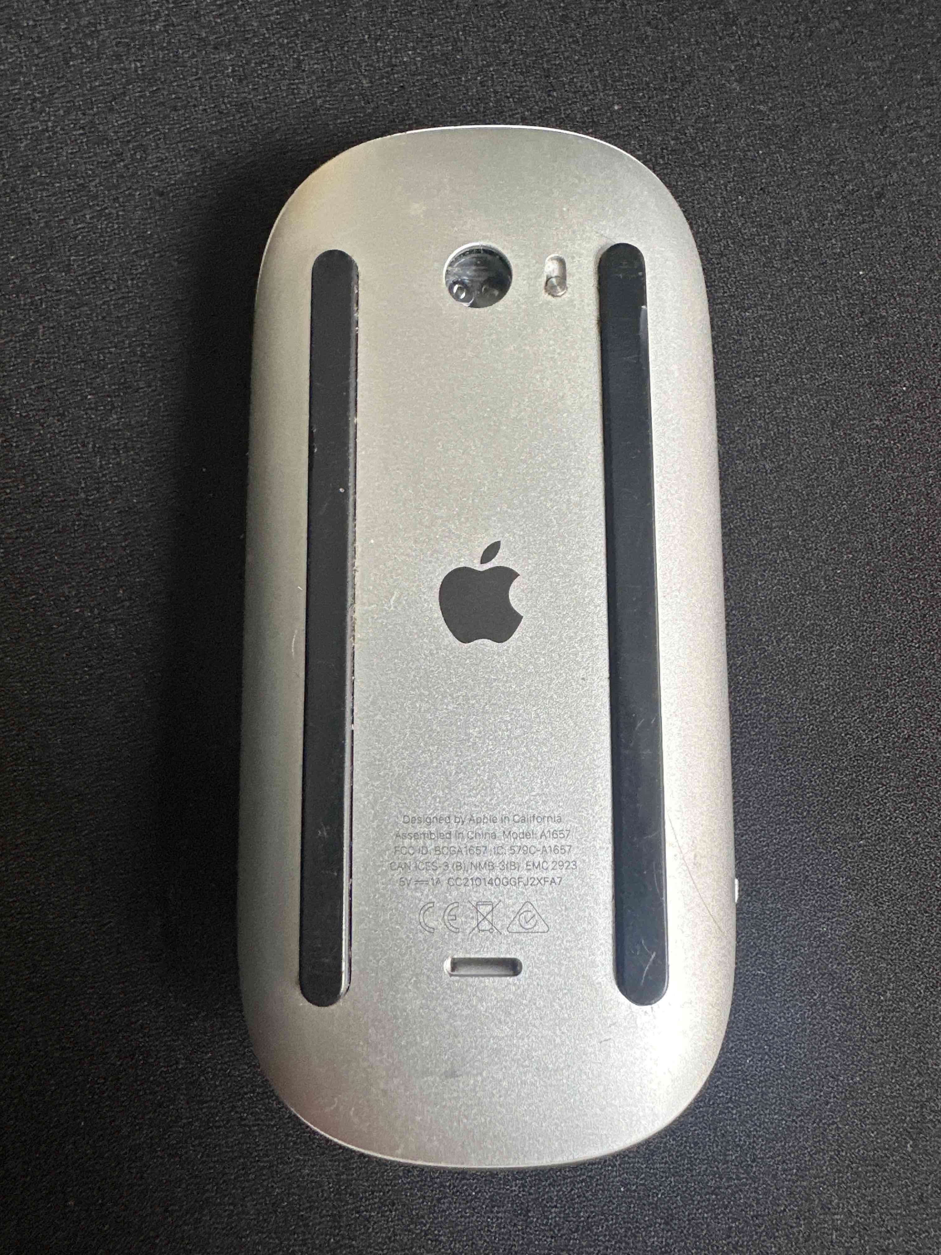 Apple Magic Mouse 2 (Lightning) - Excelente Estado - miniatura 3