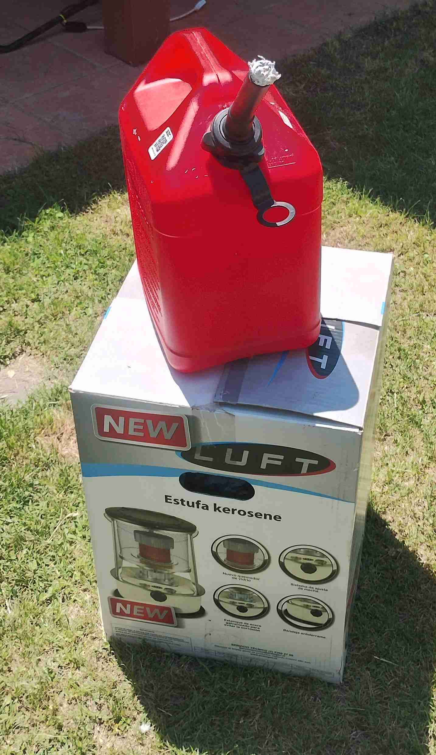 Estufa a parafina con malla más bidón de 10lt. - miniatura 2