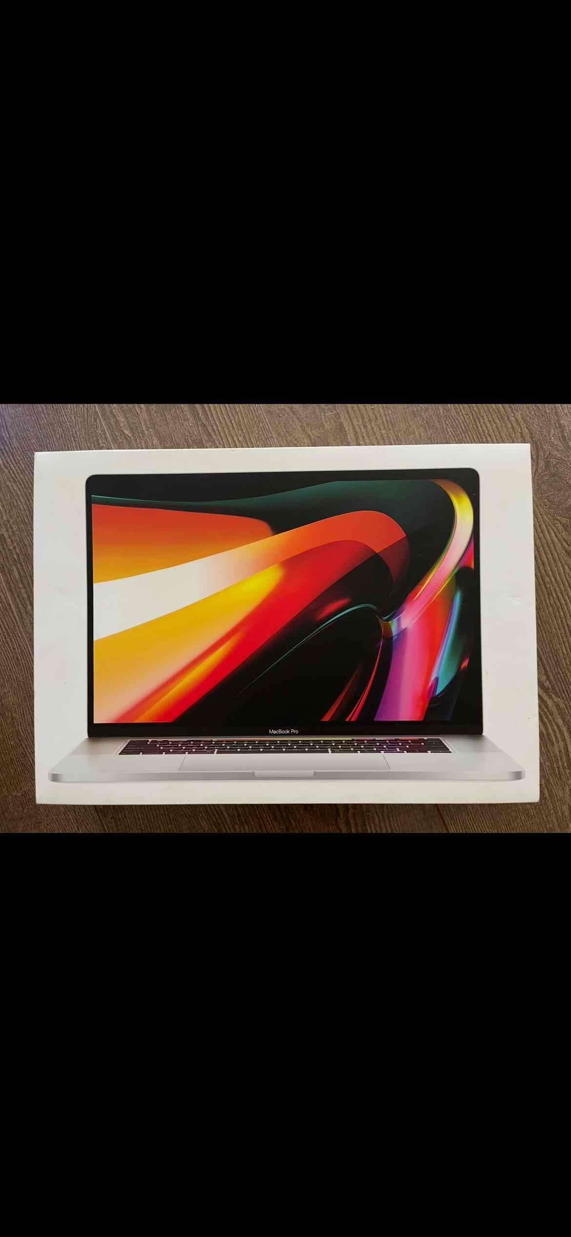 MacBook Pro 16” 2019 Intel i7 | 16GB RAM | 512GB S - miniatura 2