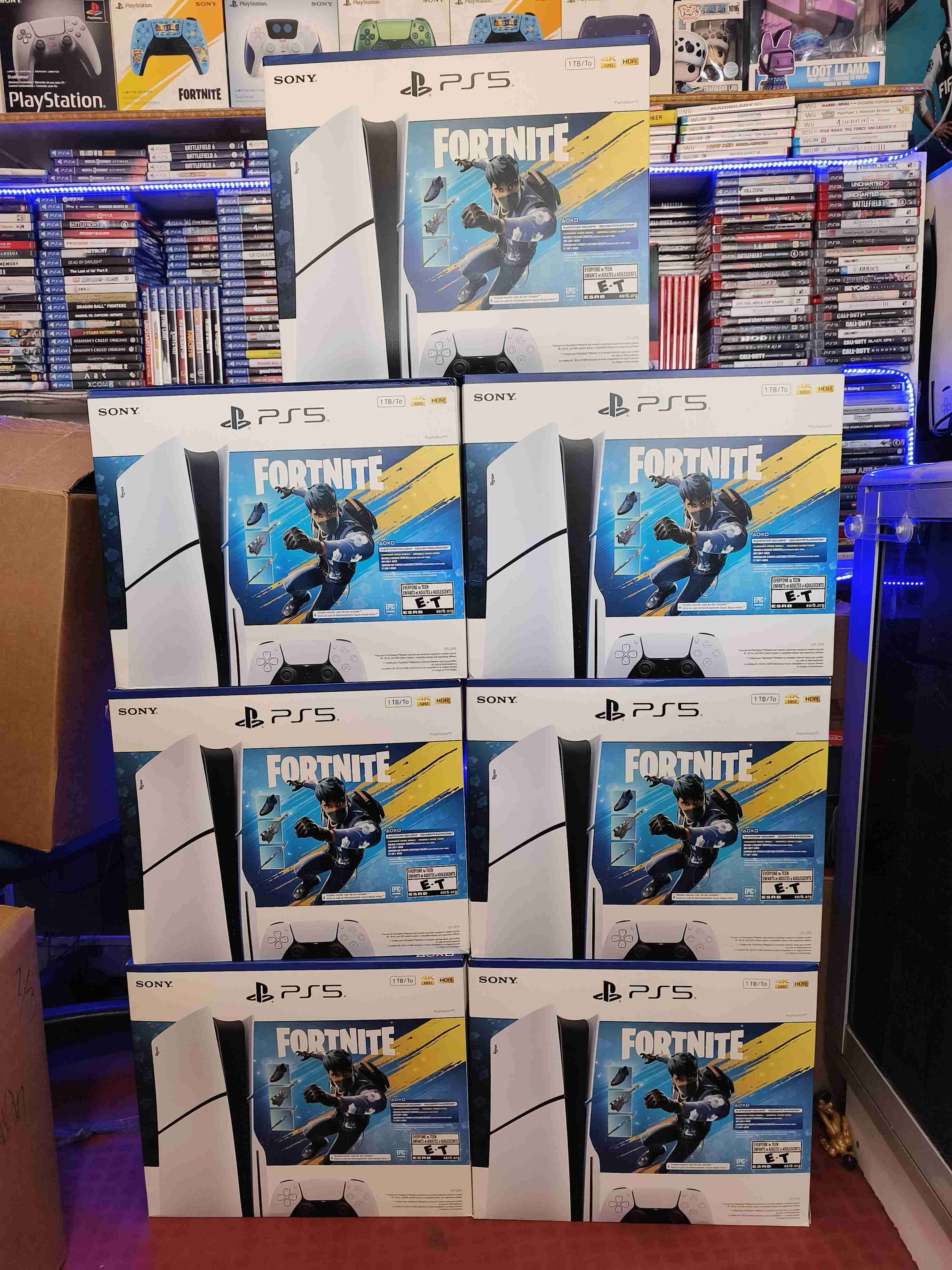 Consola PS5 con Fortnite