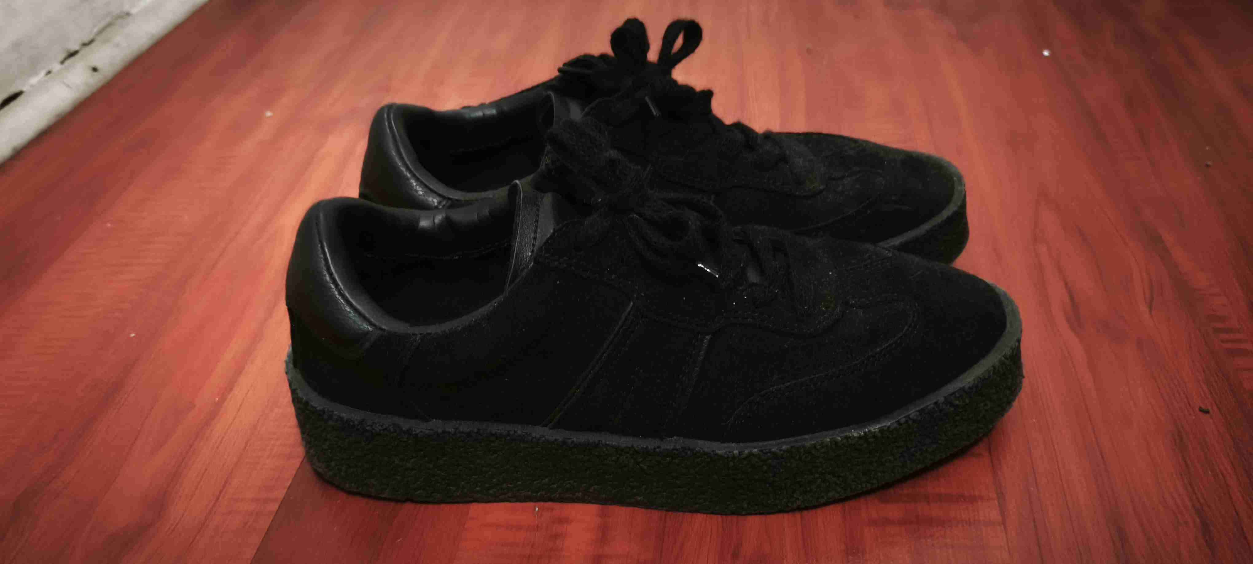 Zapatillas negras chunky H&M - miniatura 2