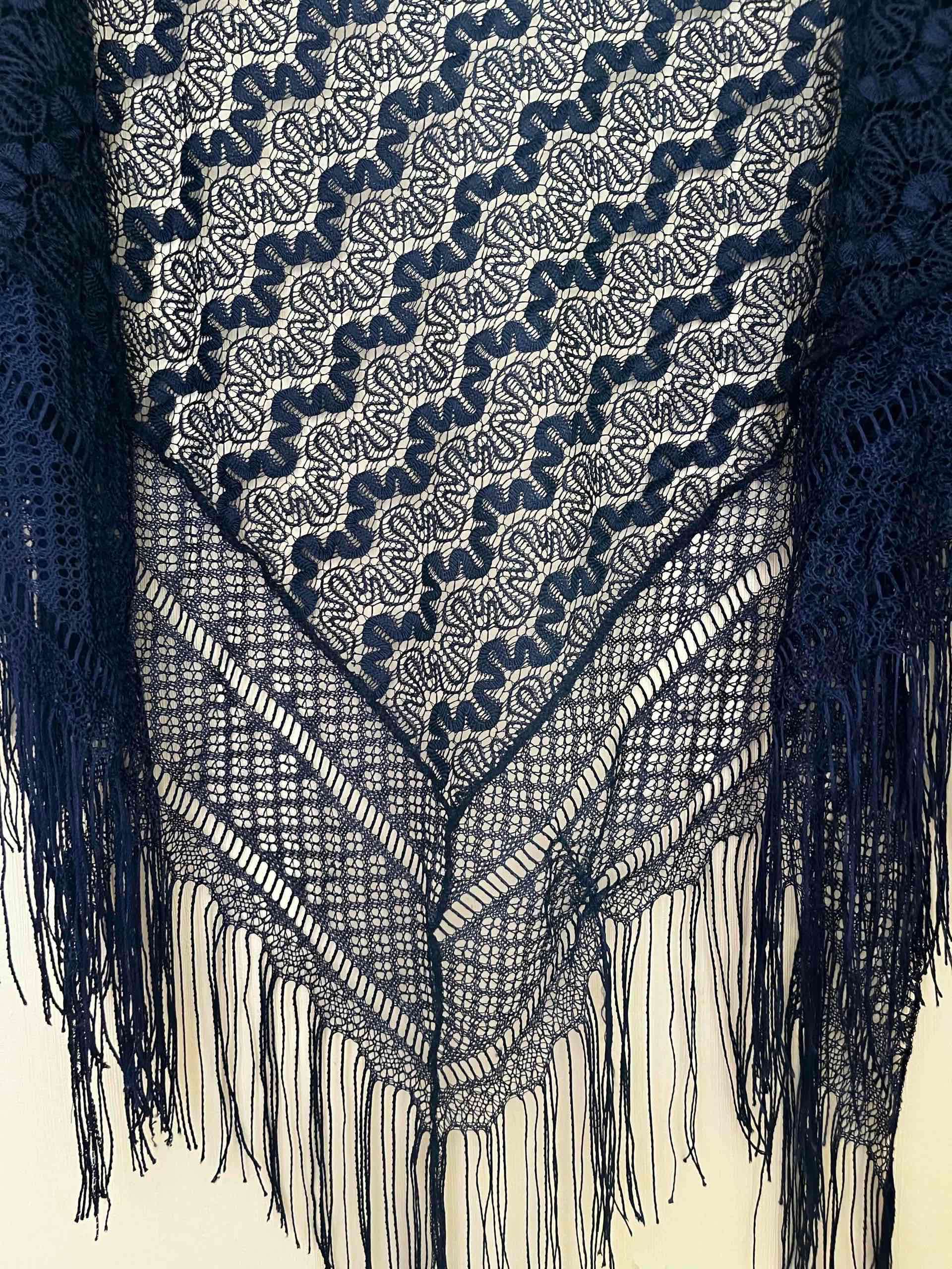 Chal echarpe femenino encaje azul - miniatura 3