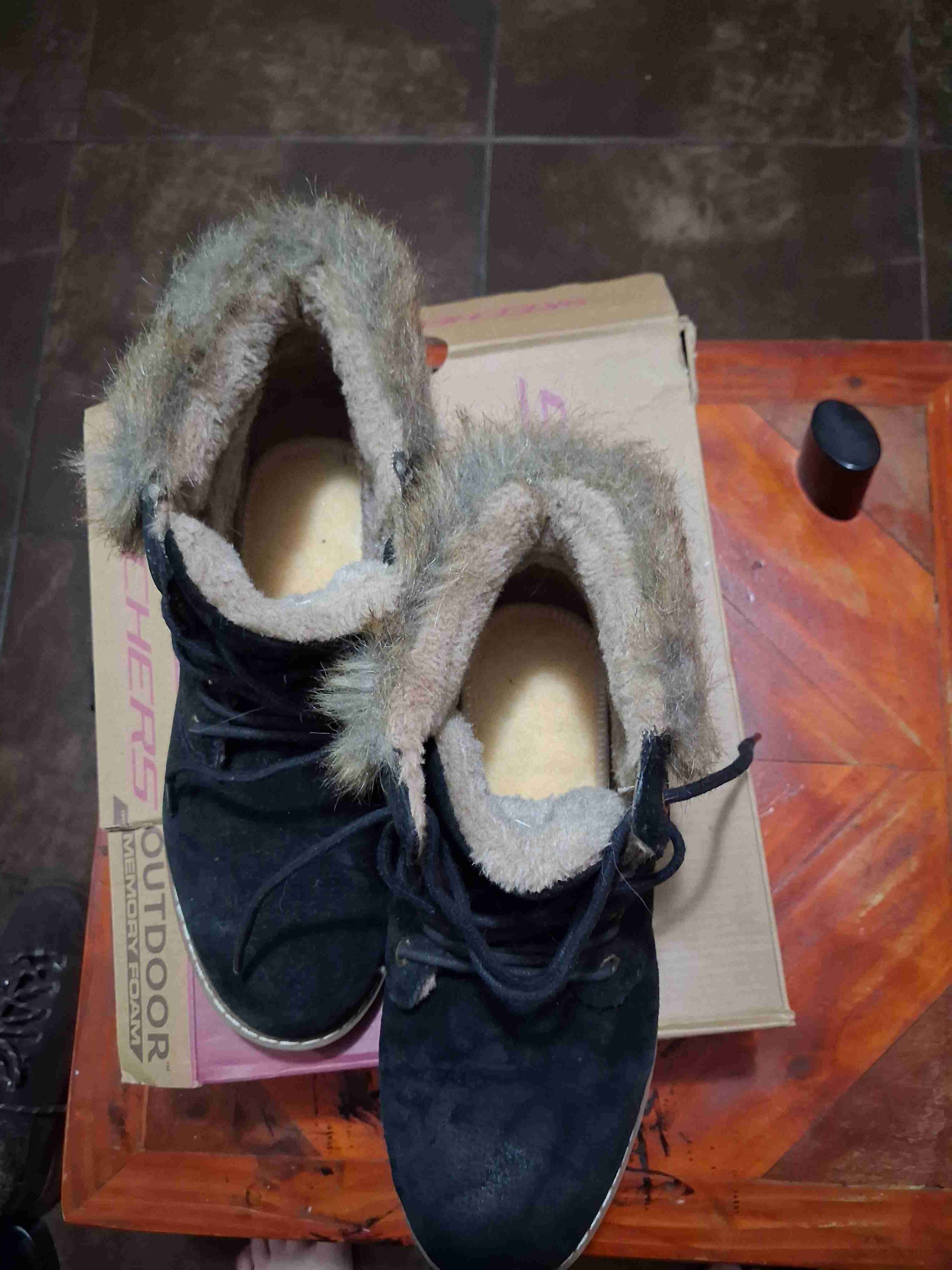 Botas Skechers con forro de peluche - miniatura 2