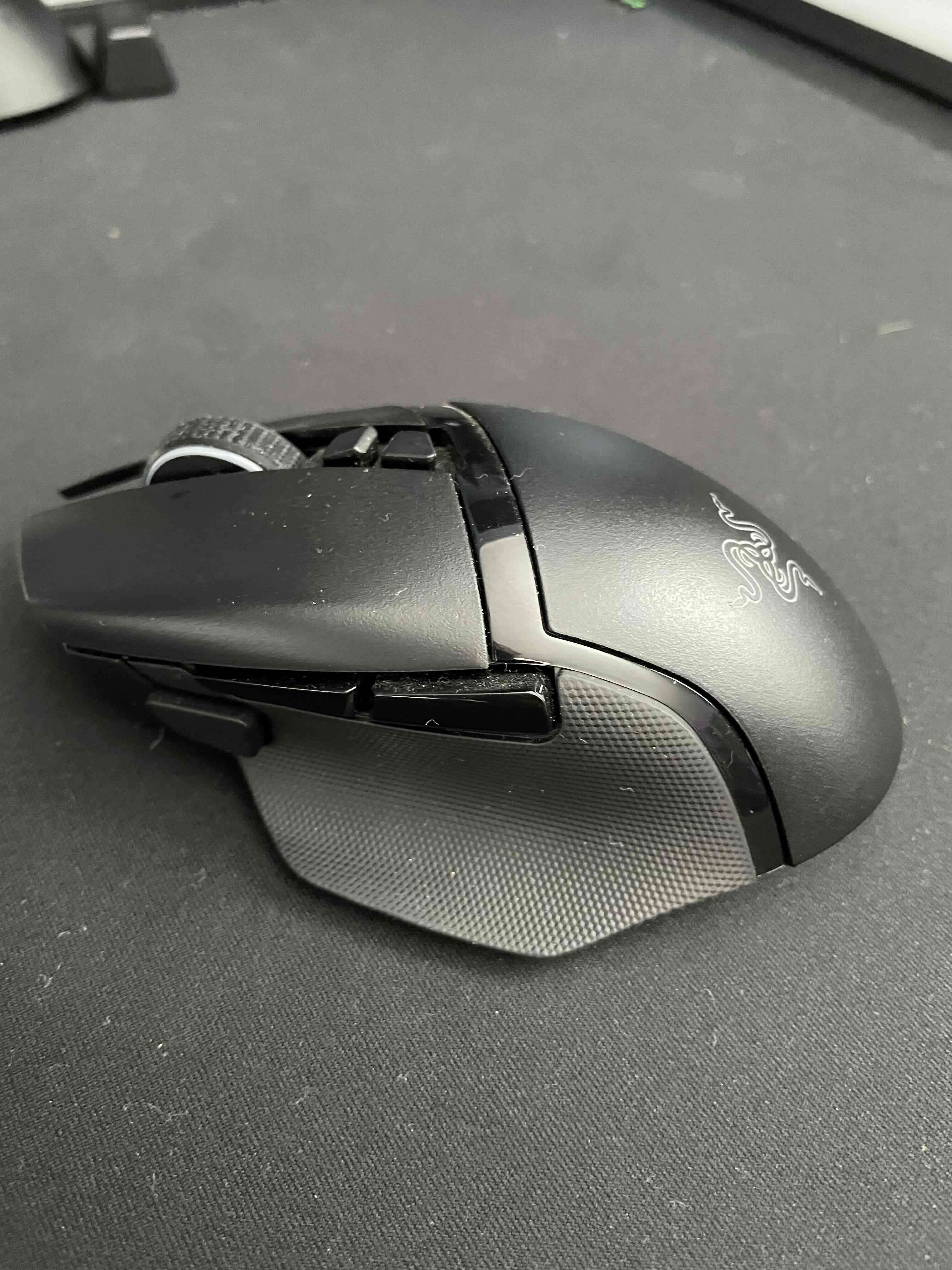 Mouse inalámbrico Razer basilik v3 pro - miniatura 2