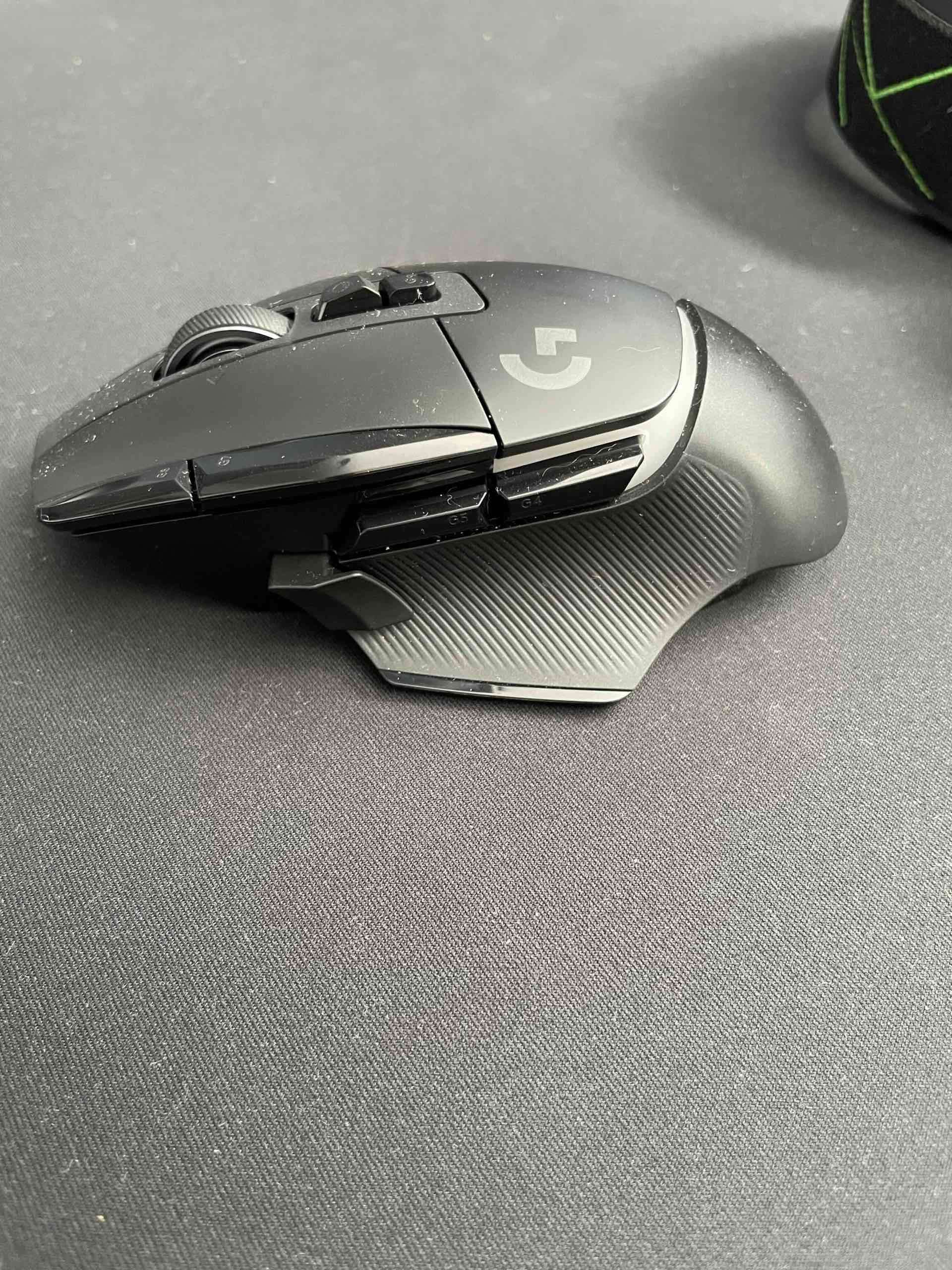 Mouse inalámbrico gaming Logitech g502x plus - miniatura 3