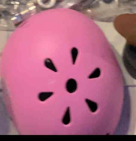 Casco rosa de protección niños