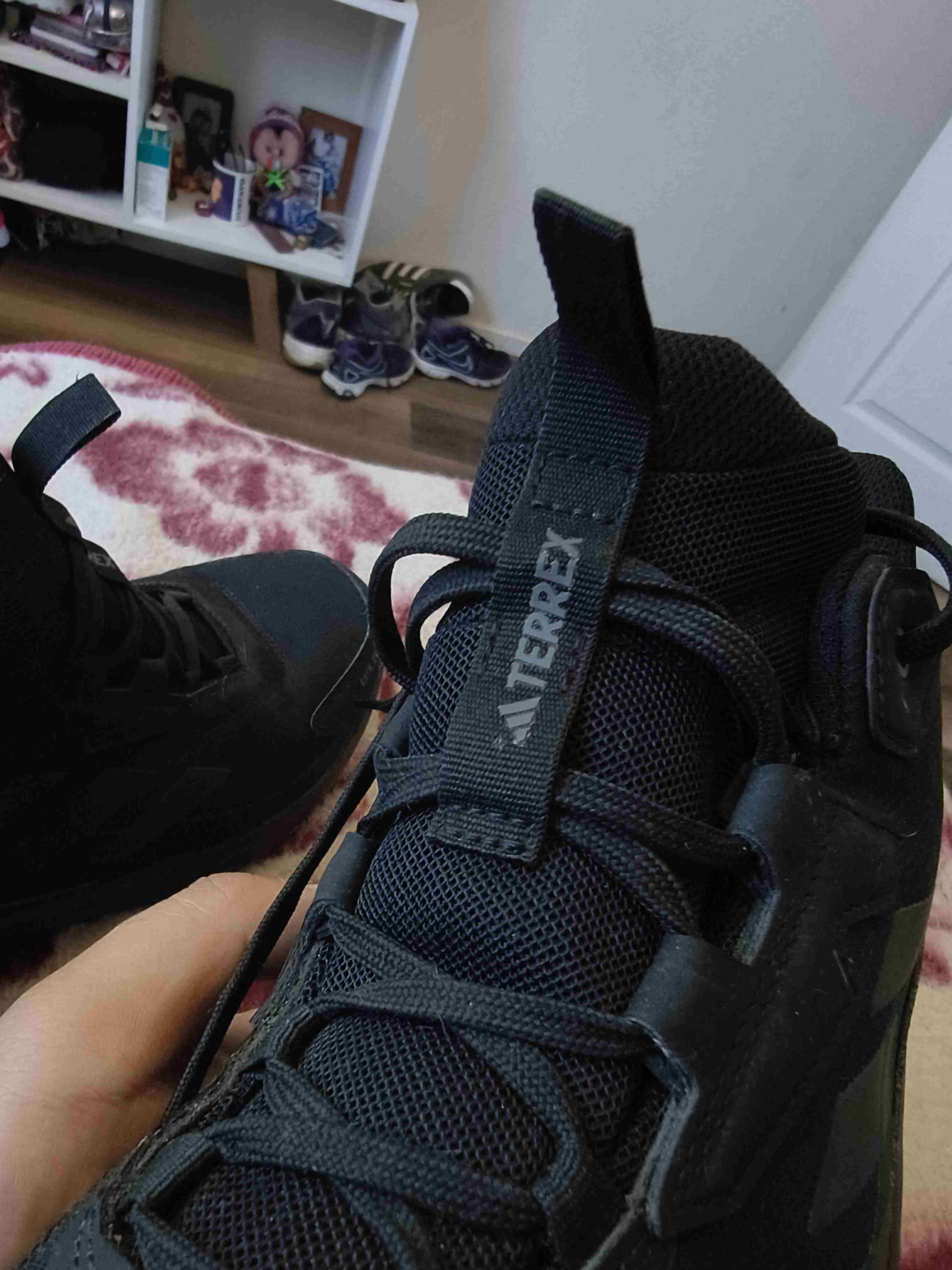 Zapatillas deportivas negras Terrex Adidas NUEVAS - miniatura 4