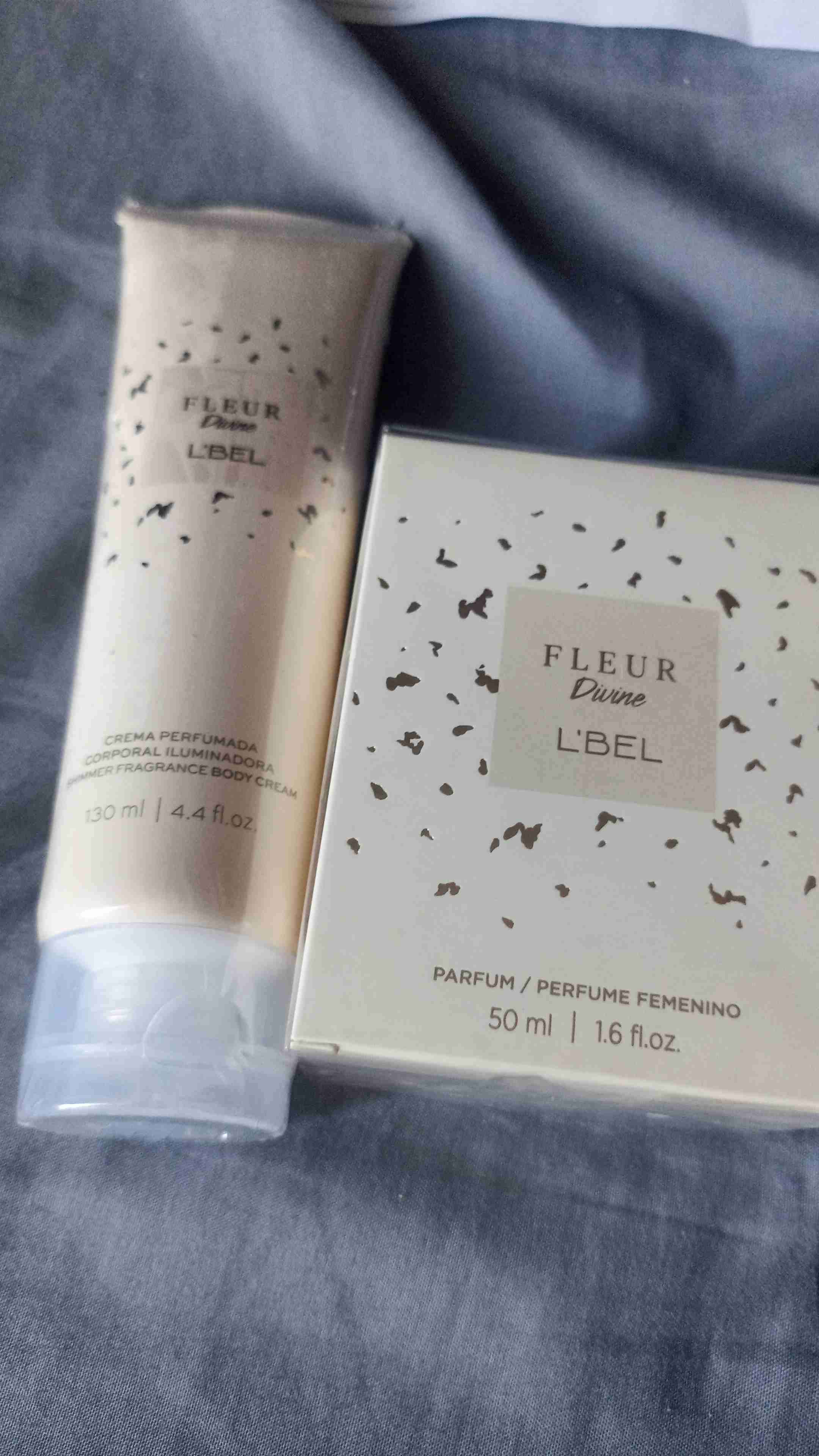 Perfume y crema Fleur Divine