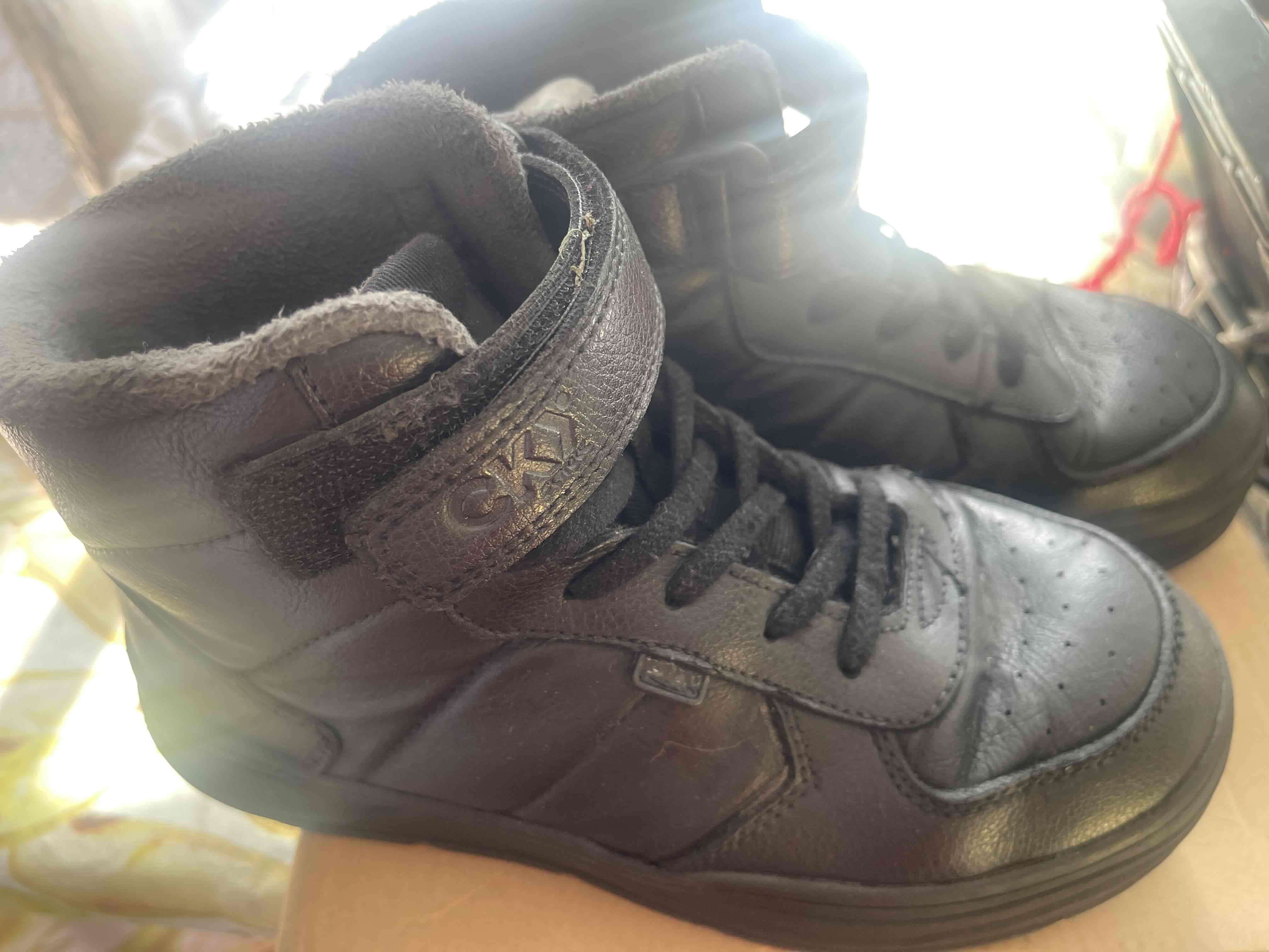 Zapatillas negras altas CKY número 33 - miniatura 2