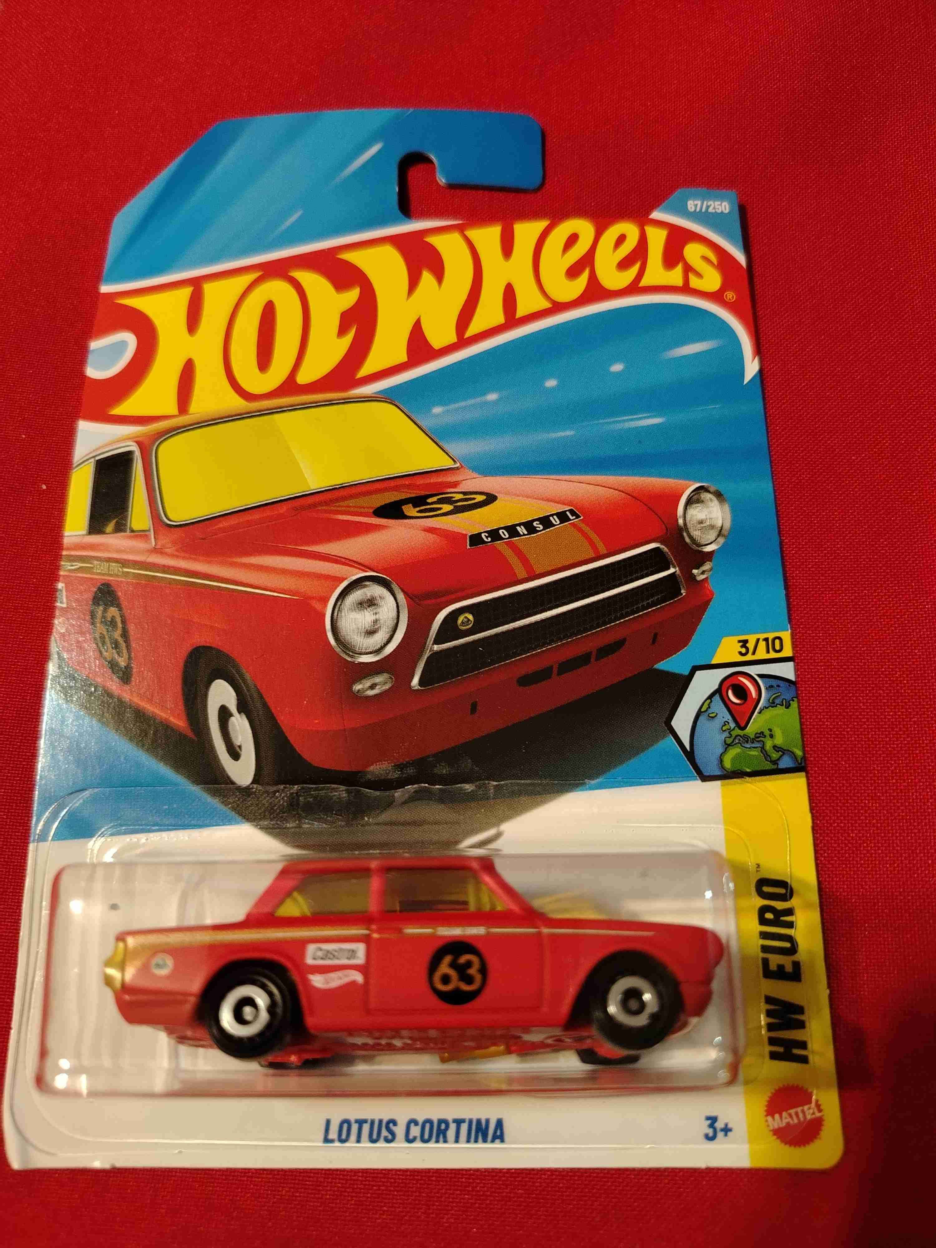 Hot Wheels Ferrari 365 GTB4 y otros - miniatura 4