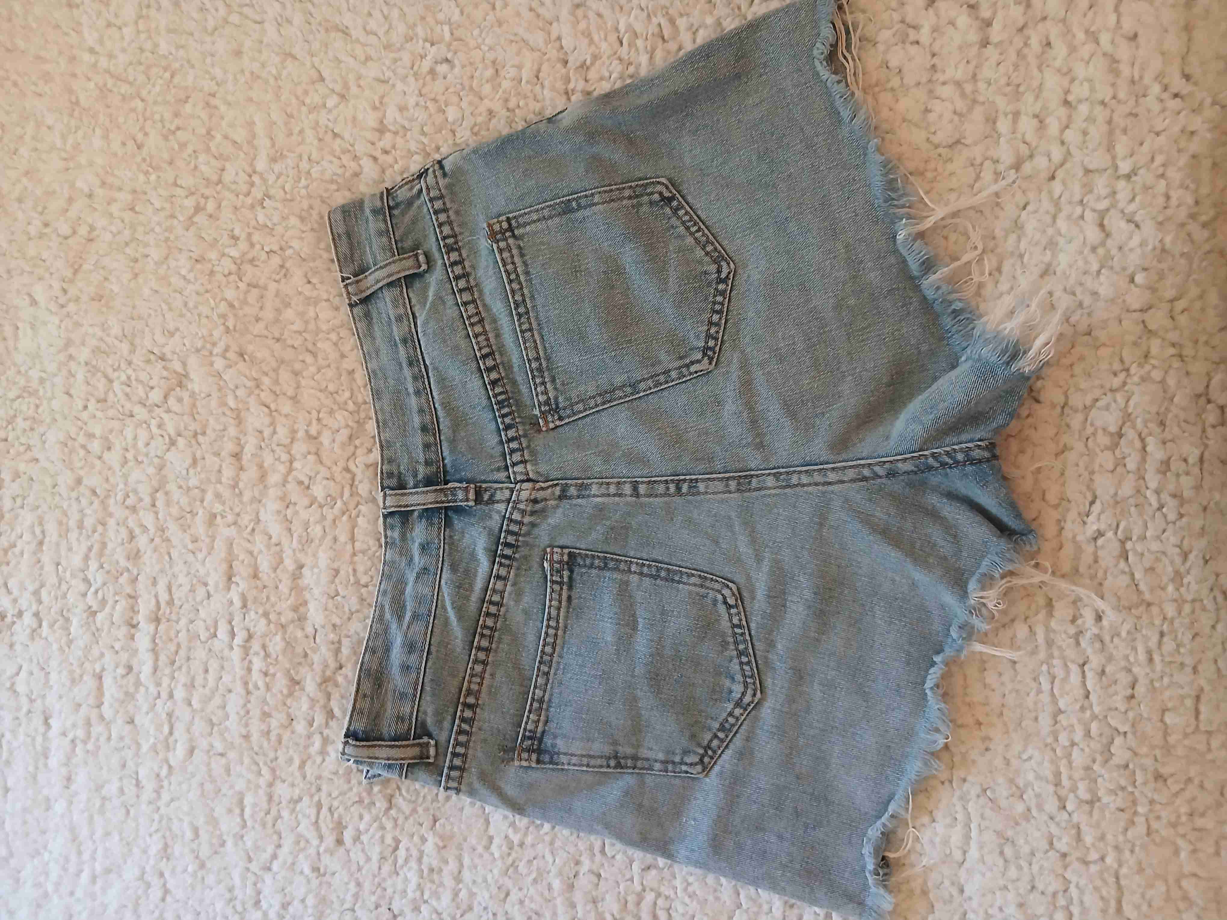 Falda short de mezclilla - miniatura 2