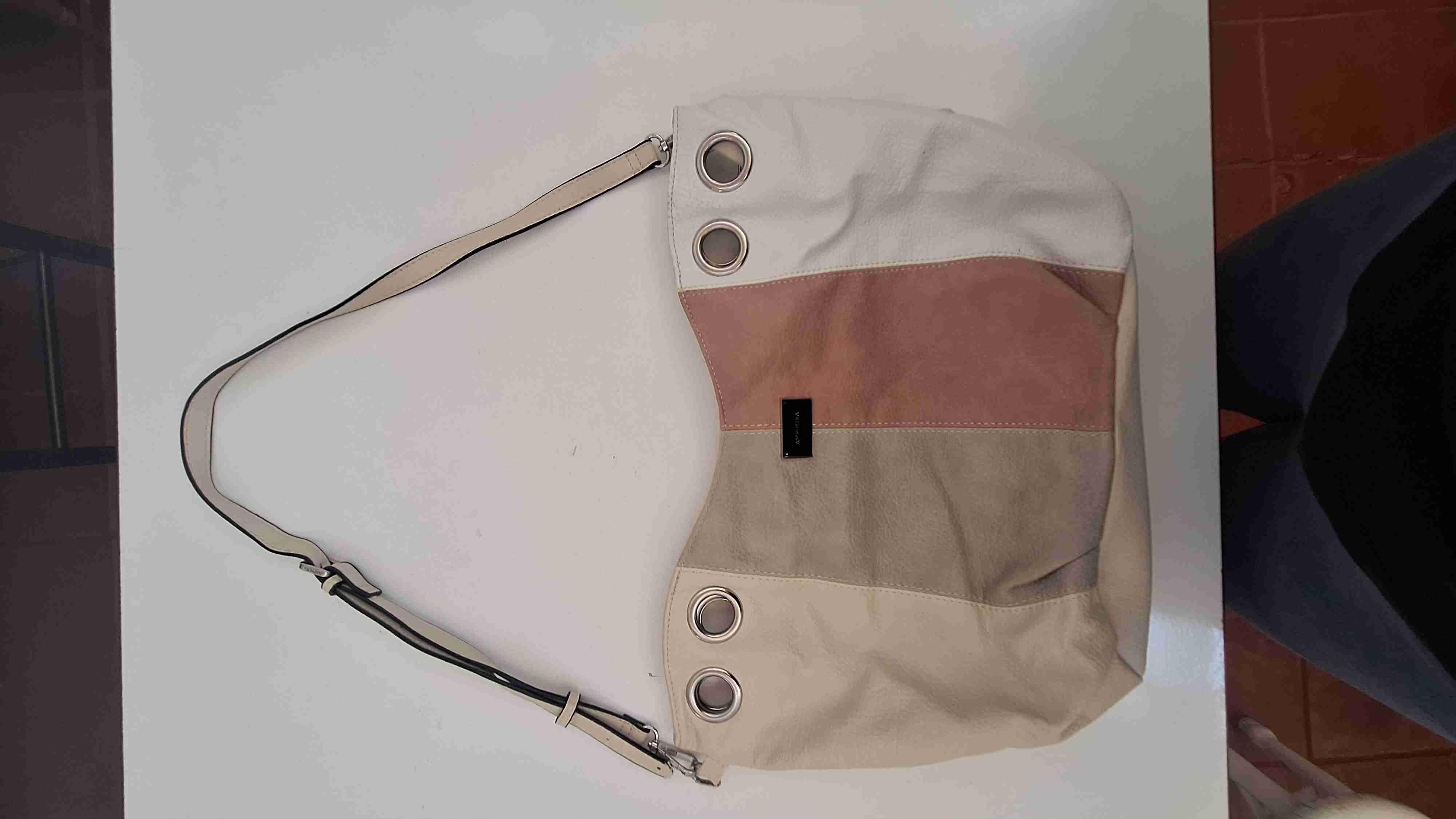 Cartera tricolor con aros metálicos Amphora - miniatura 2