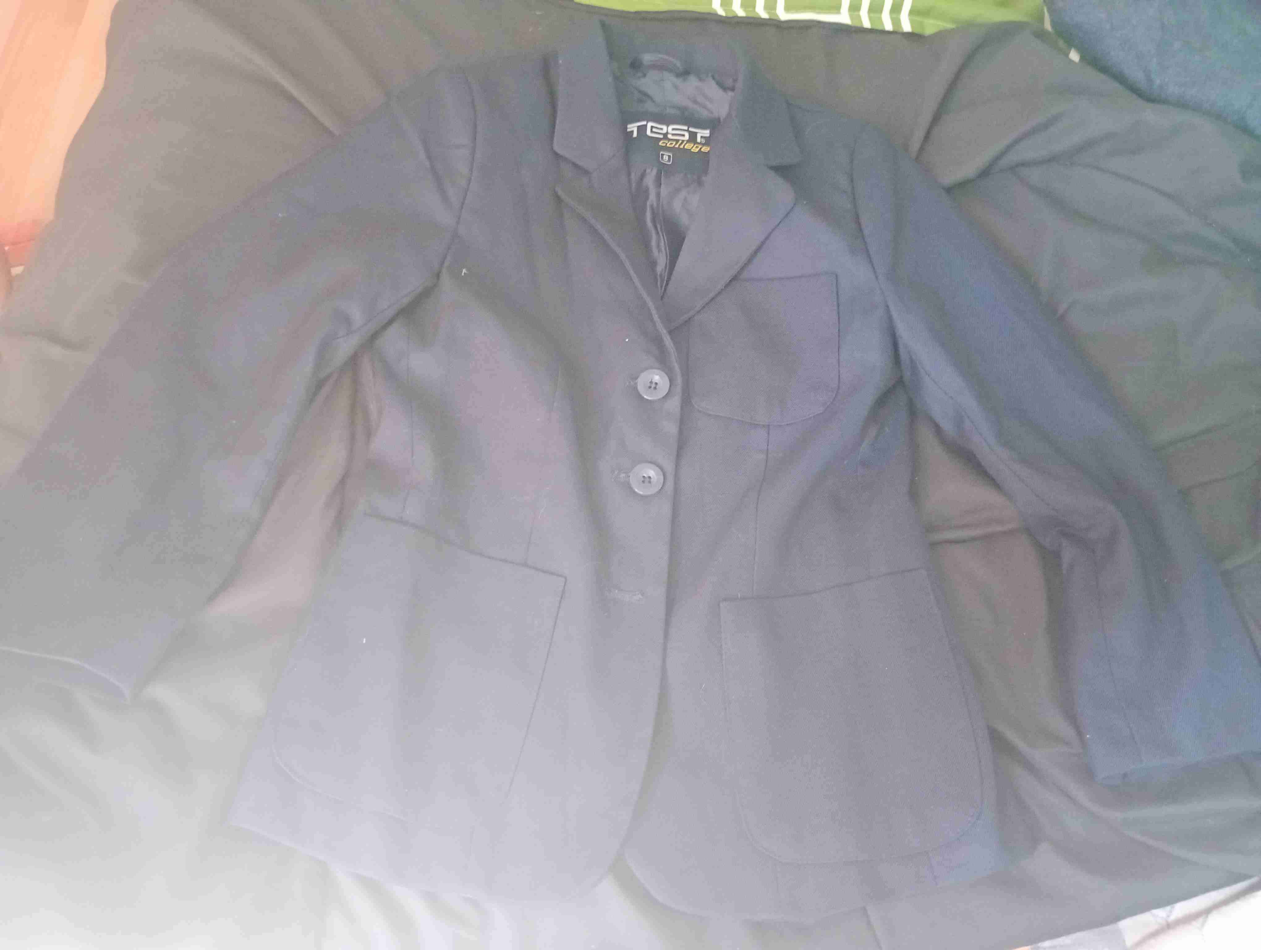 Ropa de colegio - miniatura 4