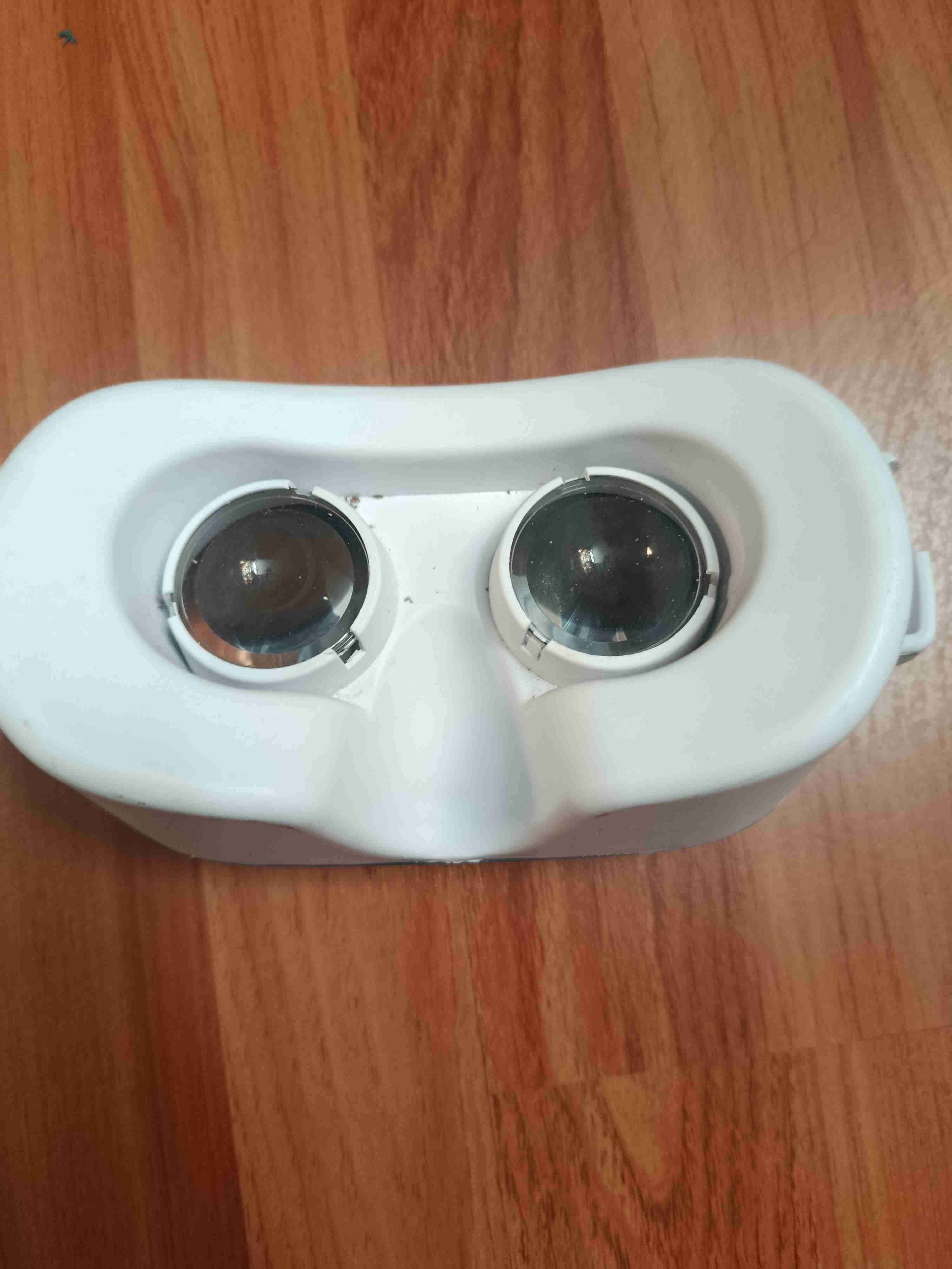 Lentes VR sin cinta usada - 3