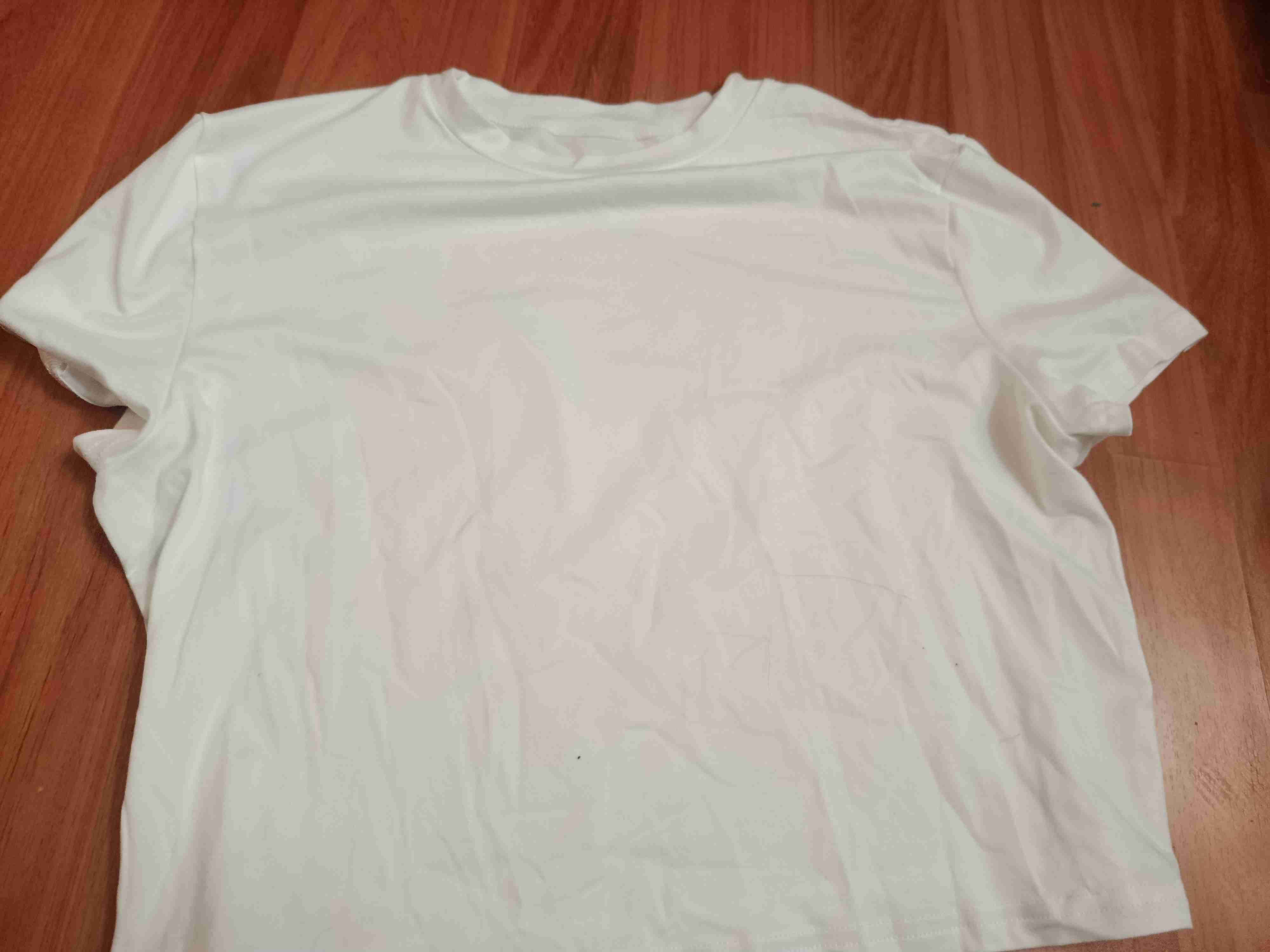 polera corta blanca con estrella negra xl - miniatura 2