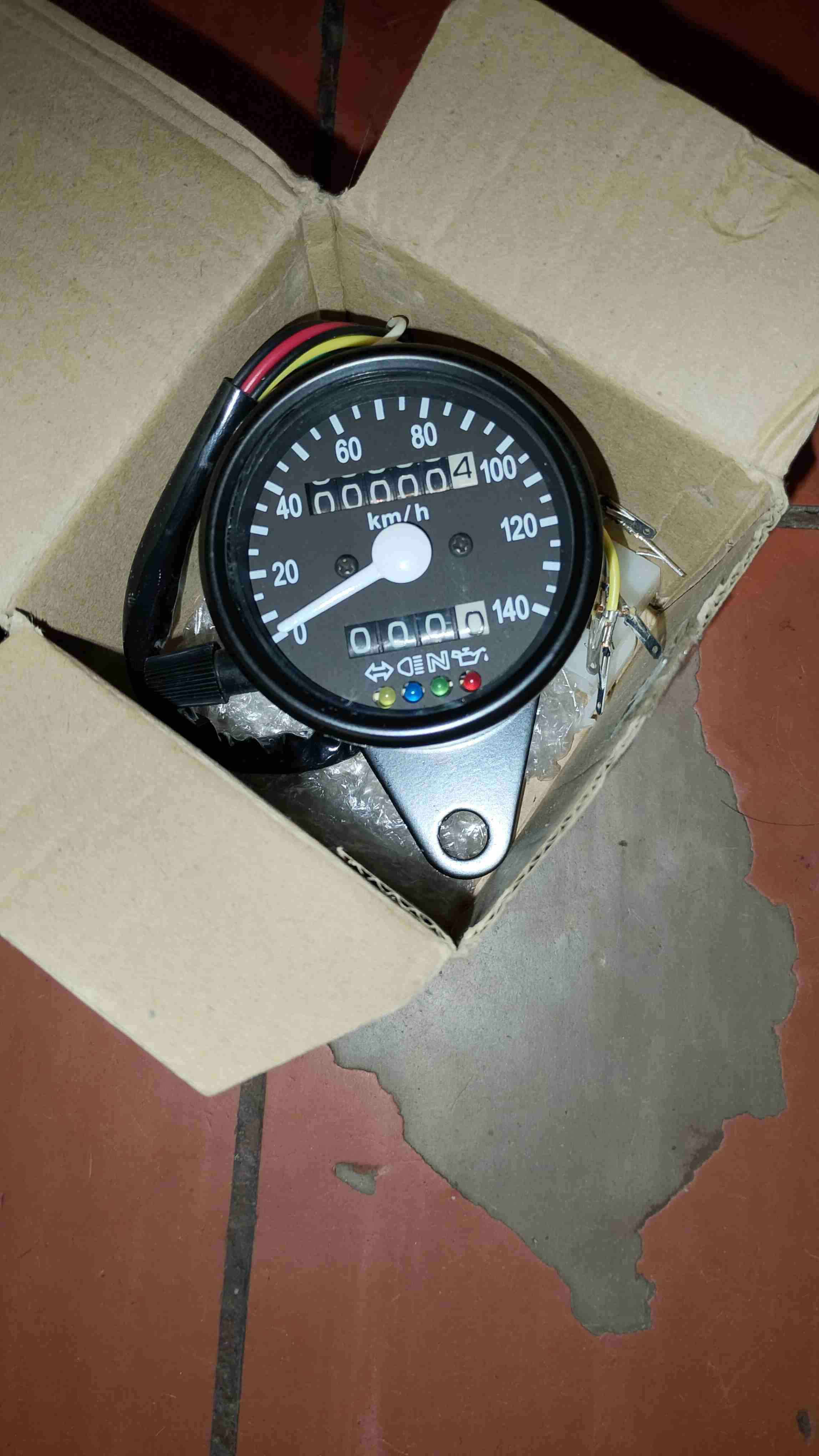 Tacómetro para motocicleta