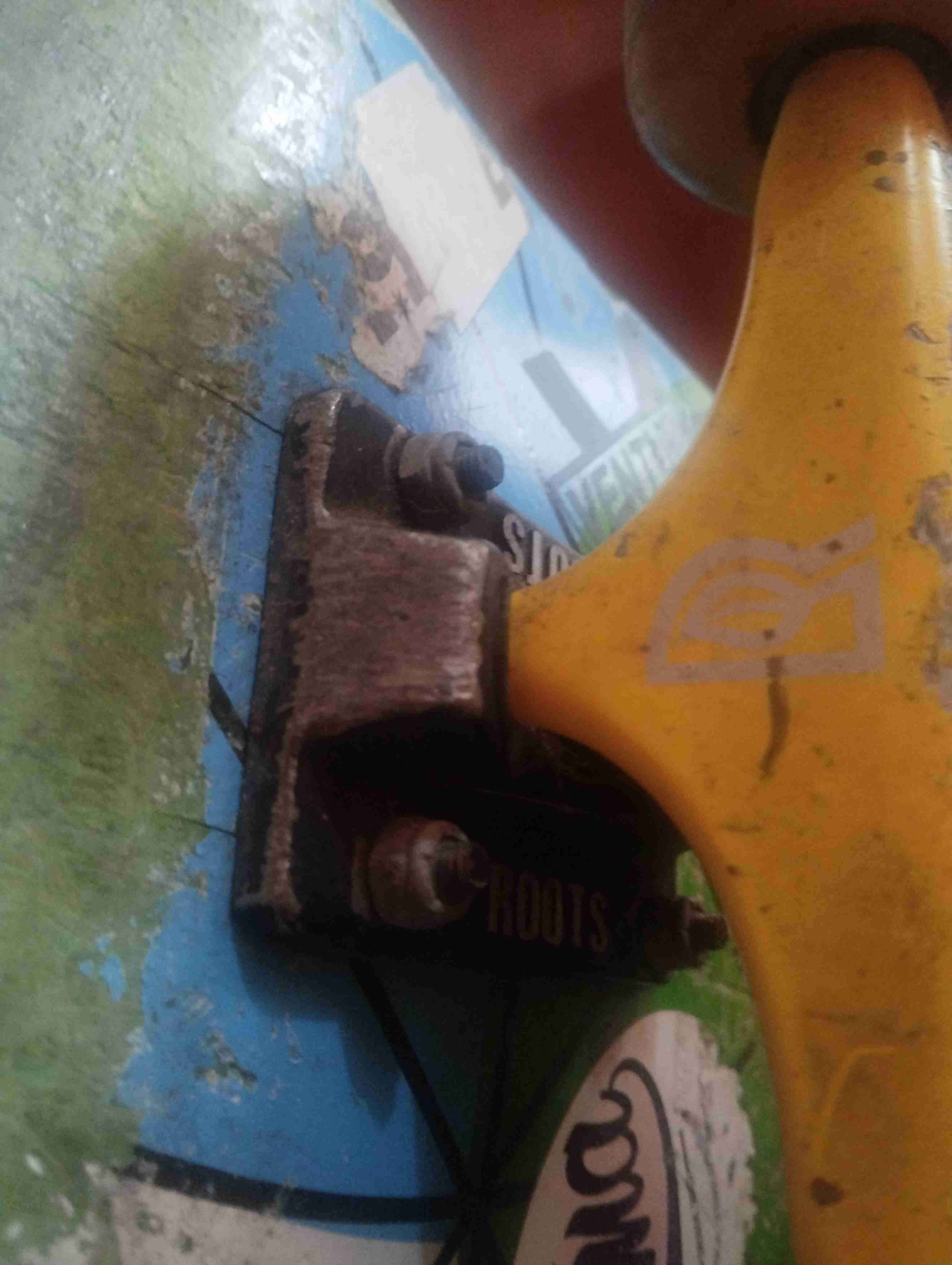 Tabla de skate Transher usada - miniatura 4