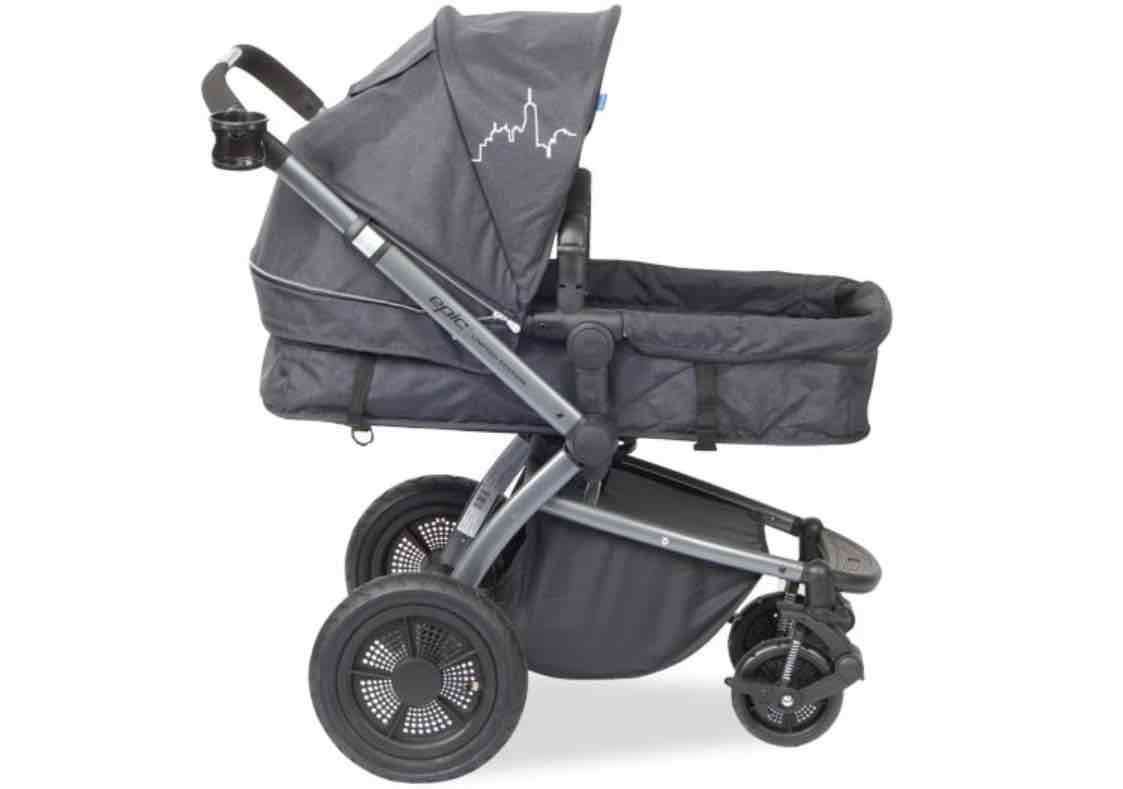 Coche, moises y huevito - miniatura 2