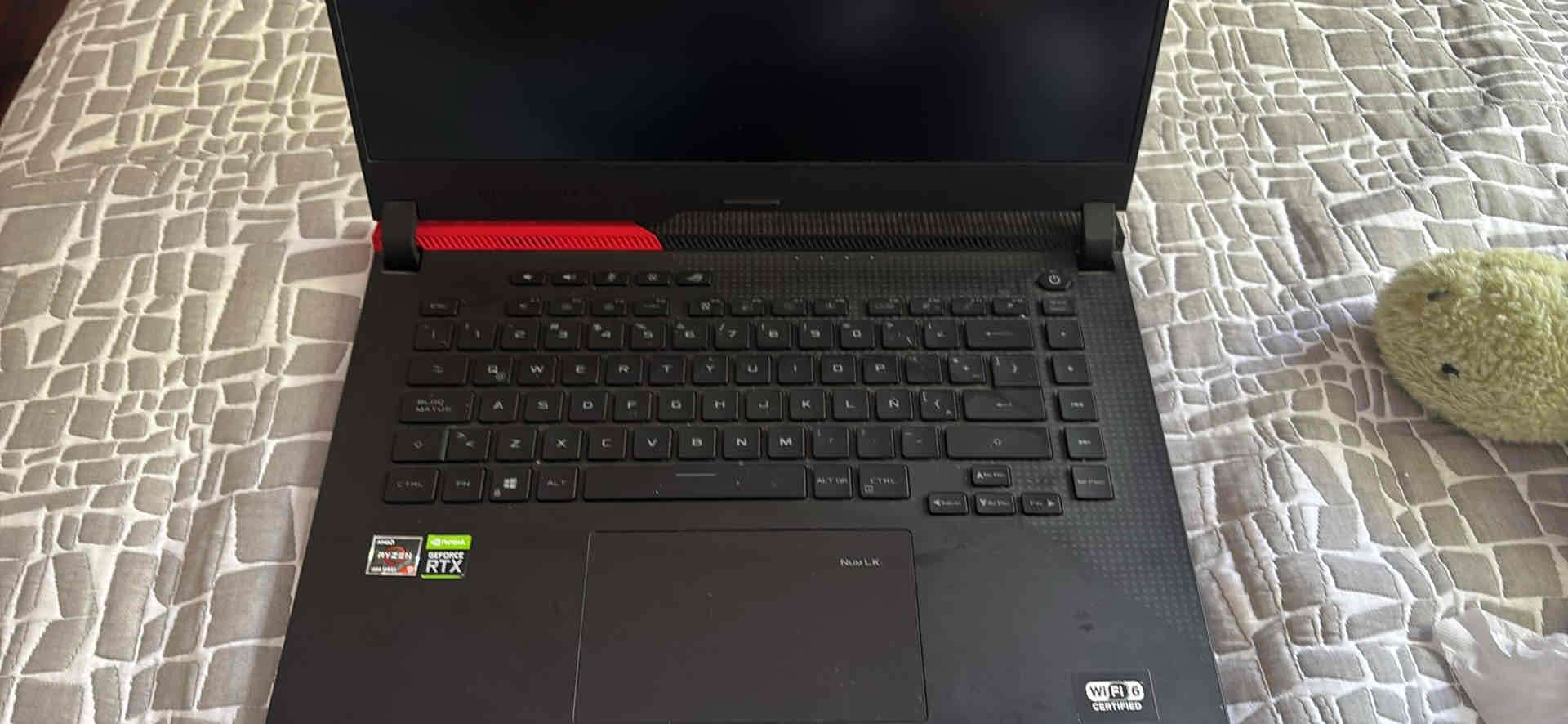 Laptop gaming Rog Strix g15 - miniatura 5