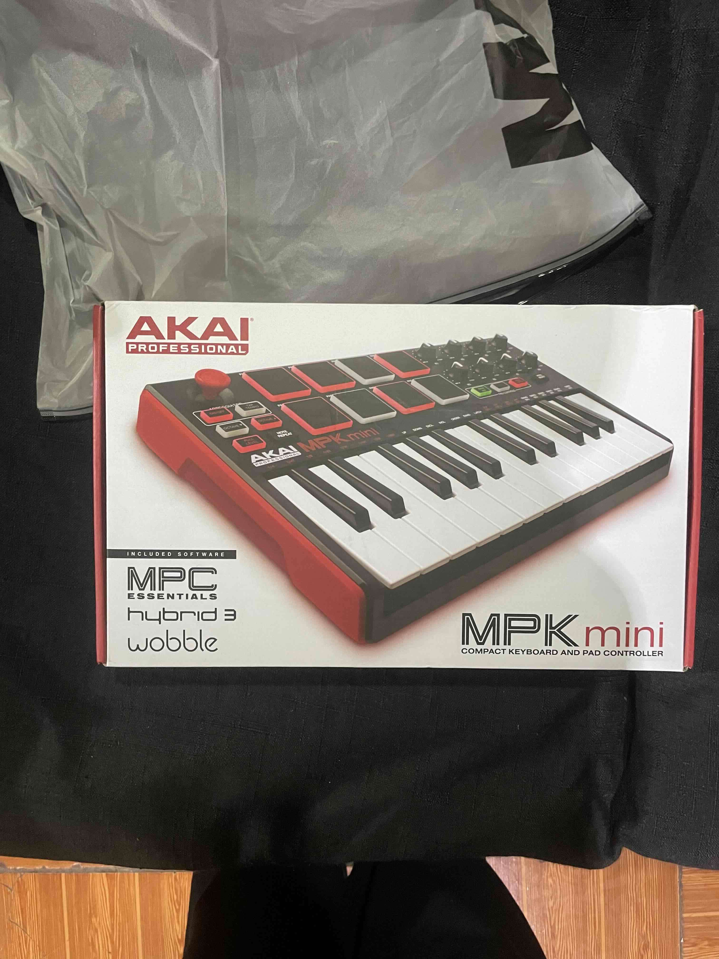 Teclado MIDI Akai MPK Mini - miniatura 2