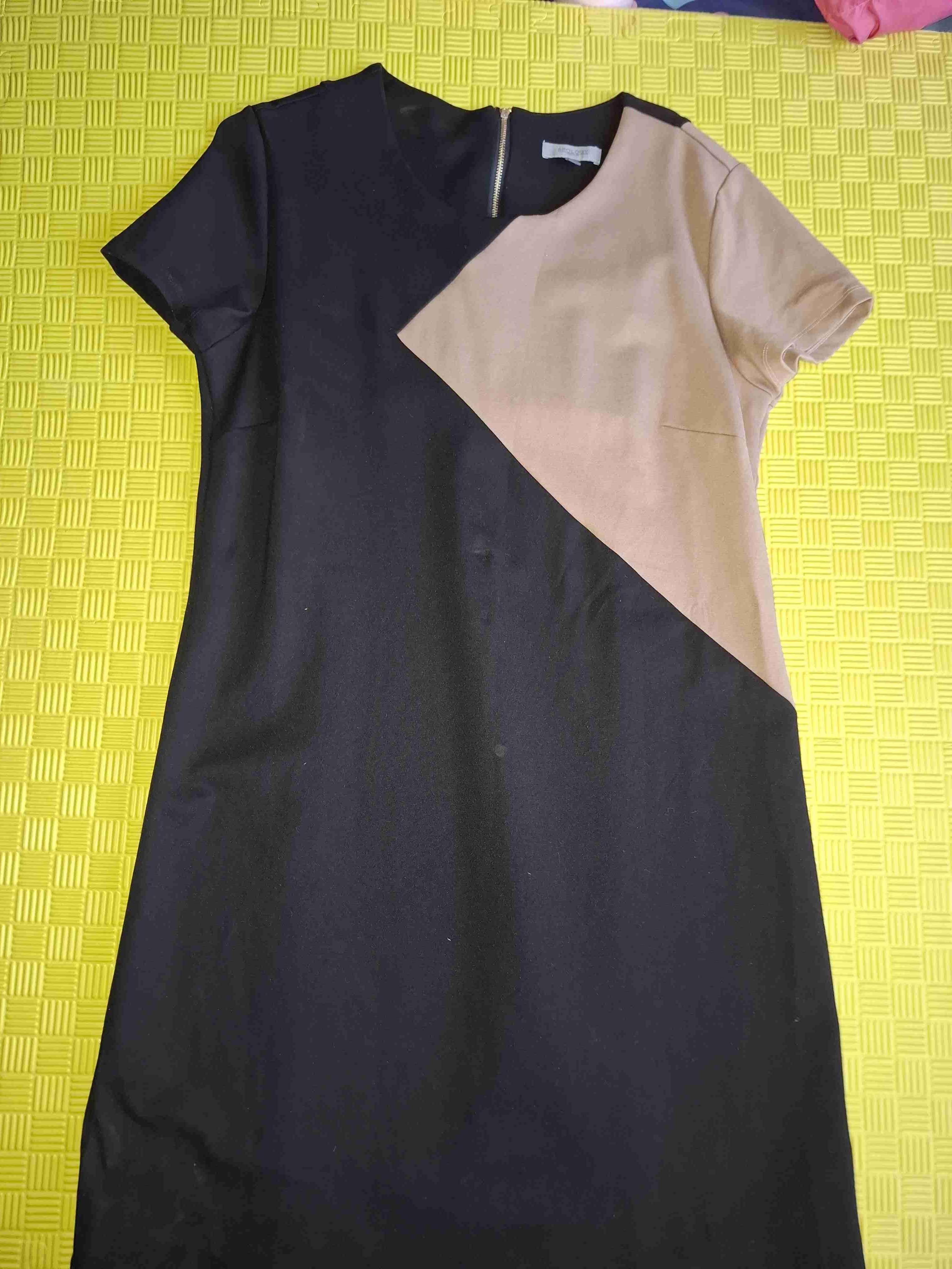Vestido bicolor negro y beige