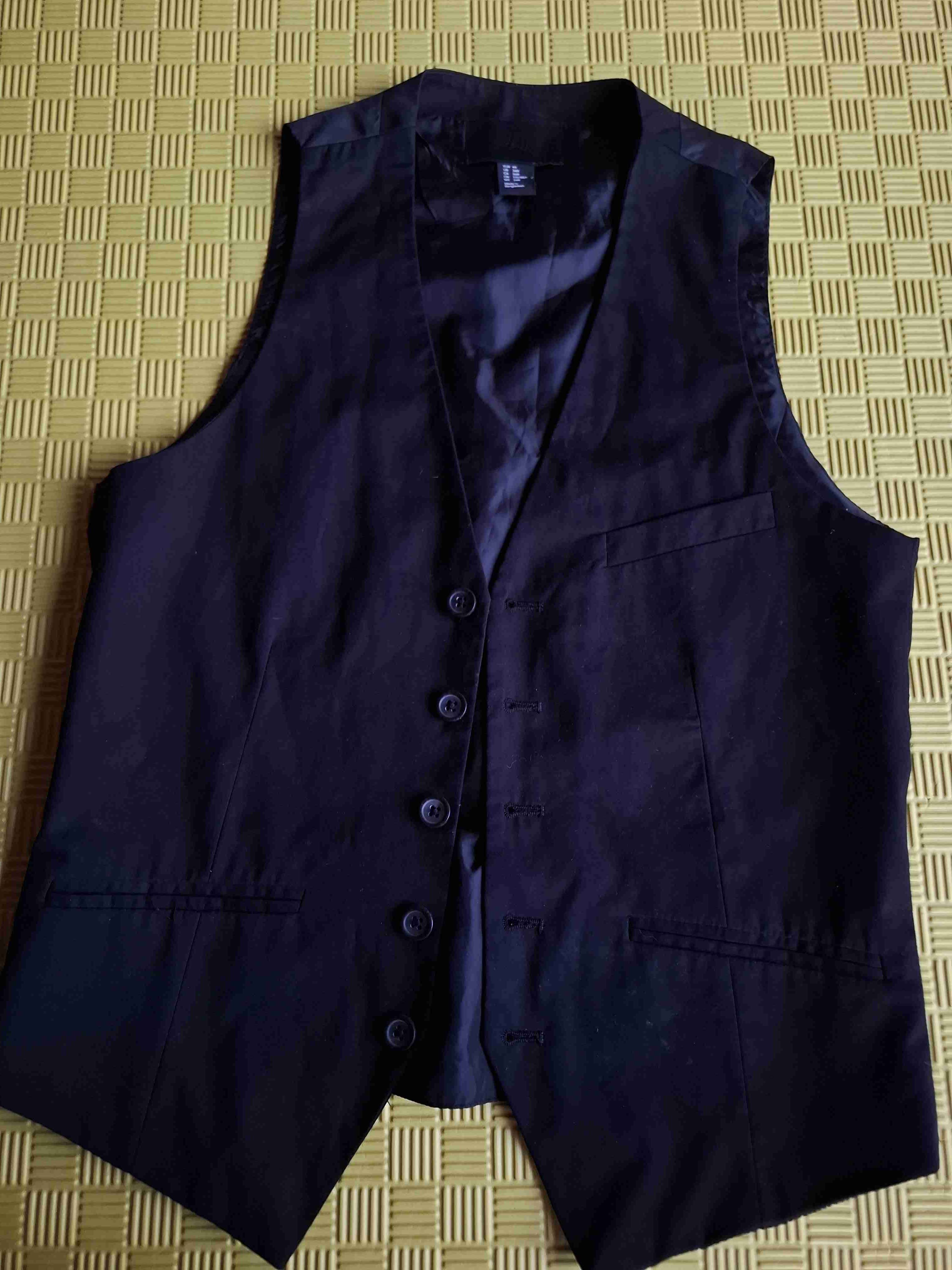 Chaleco vestir negro elegante