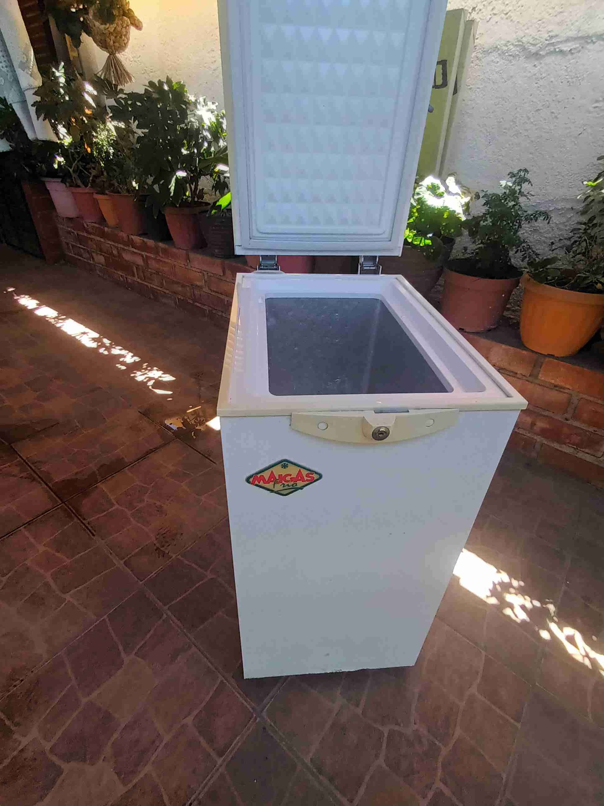 Congeladora 100 litros - miniatura 3