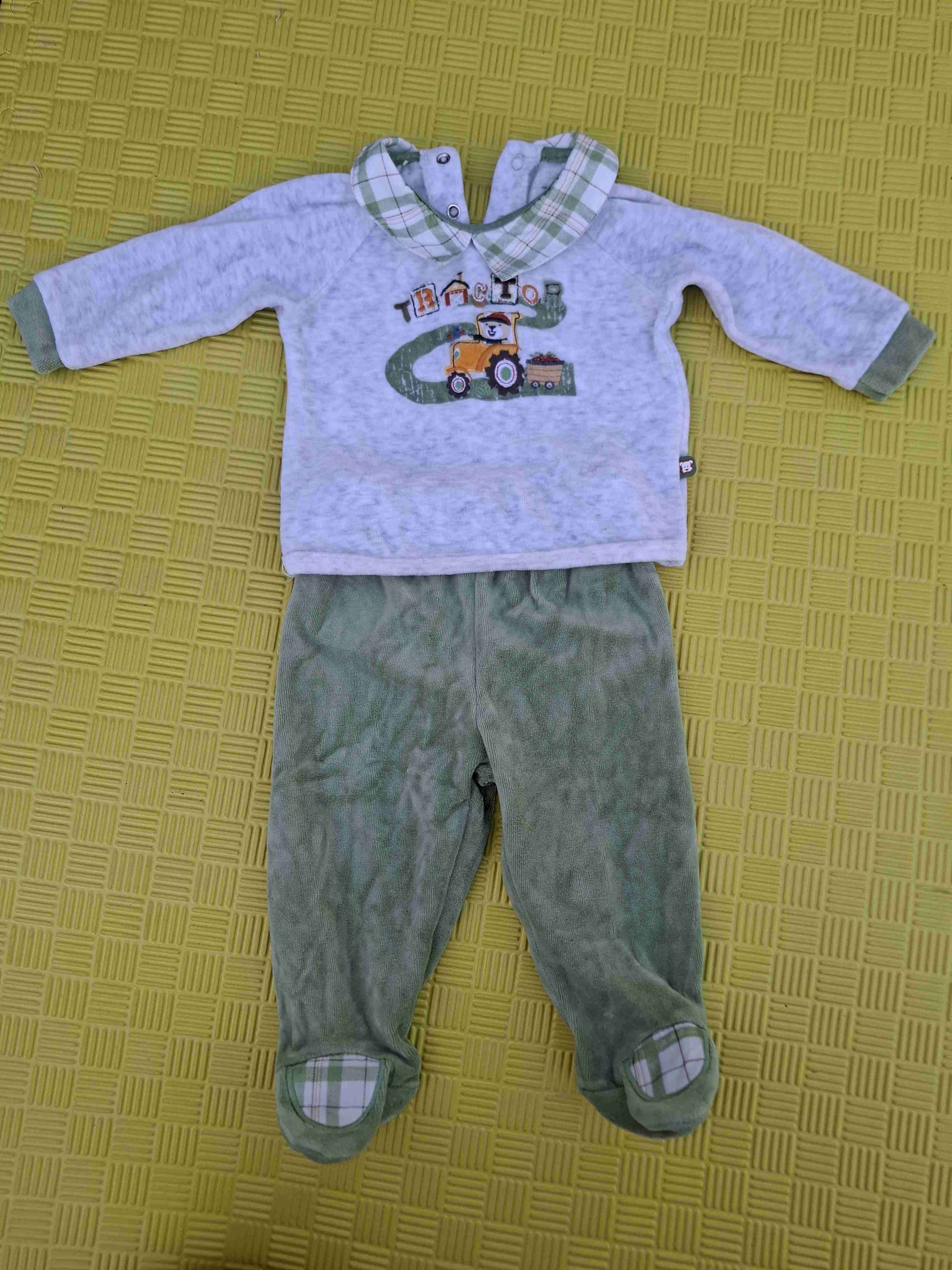 Conjunto bebé tractor verde
