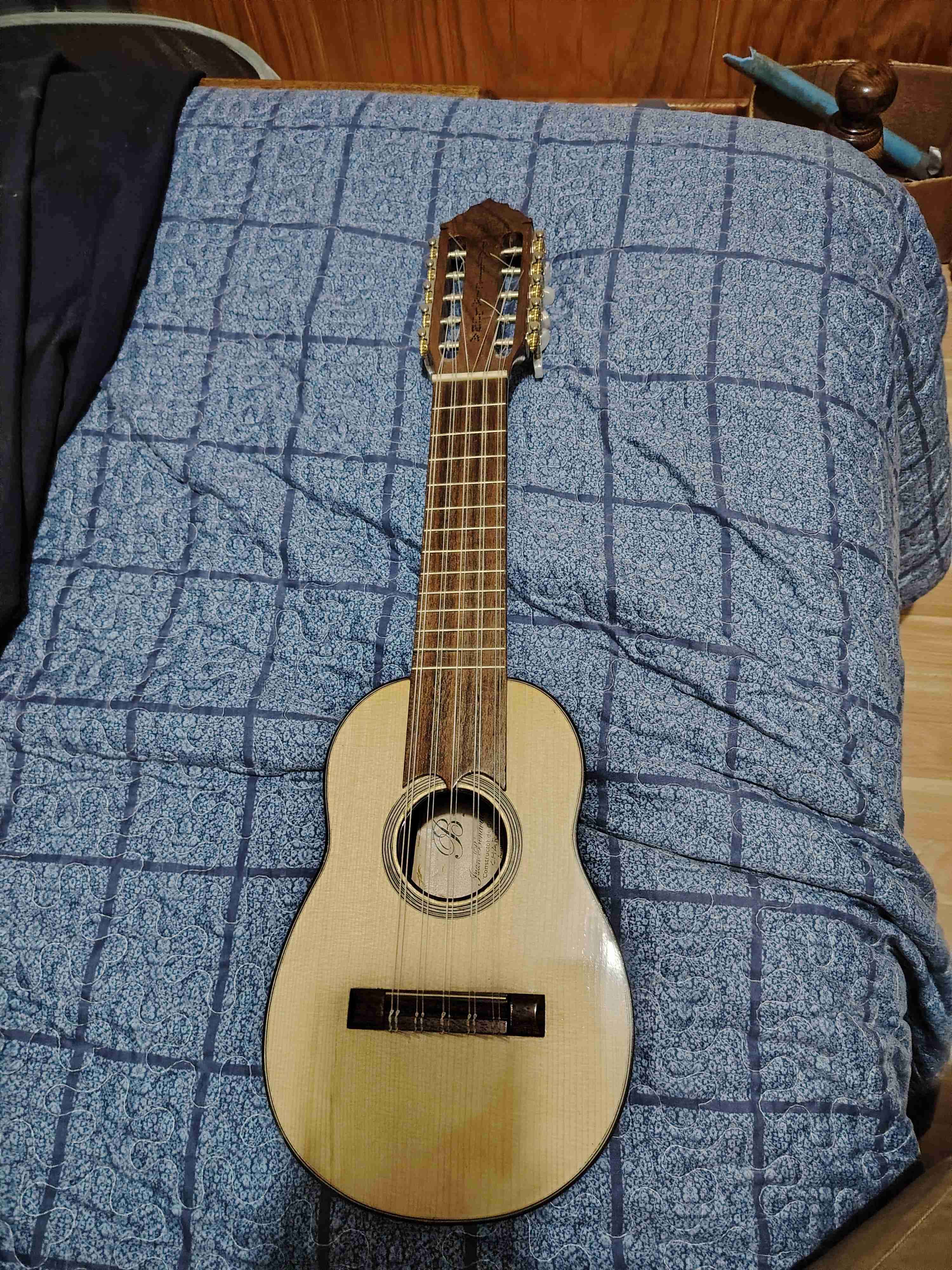 Charango - miniatura 2