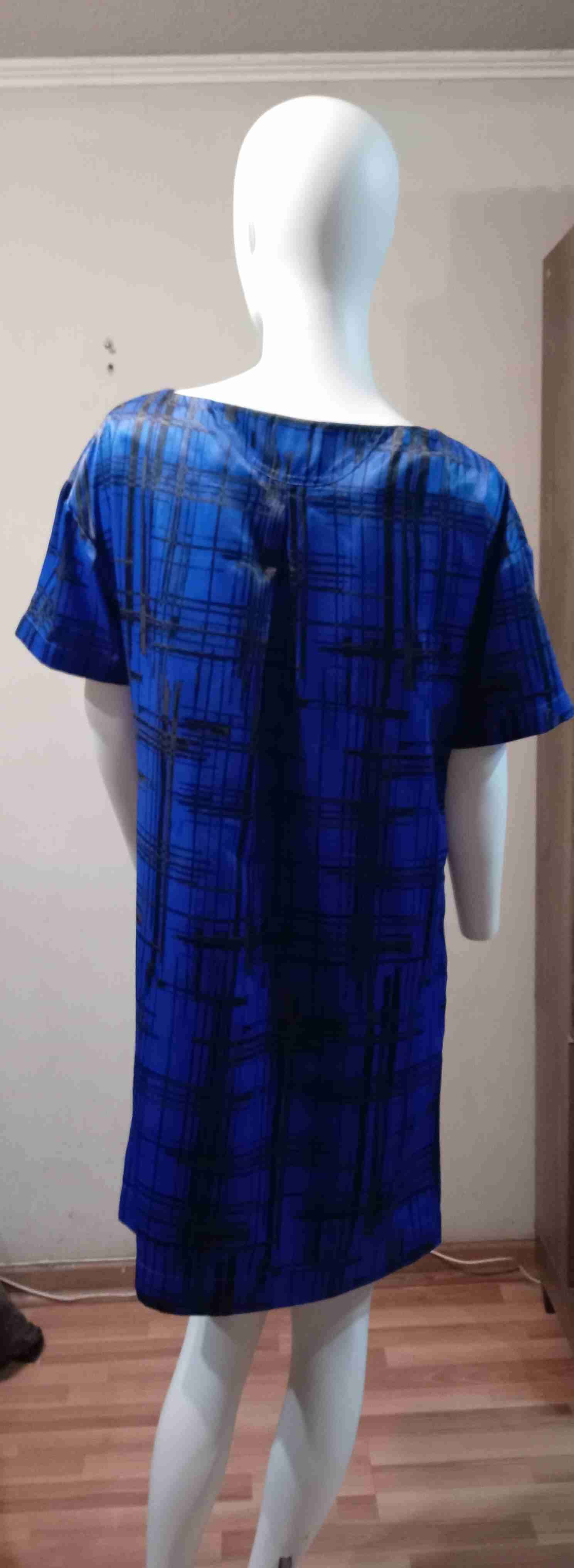 Vestido corto azul estampado - miniatura 3