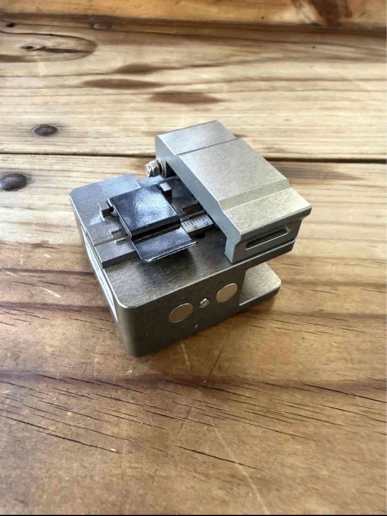 Cortadora de fibra óptica - miniatura 2