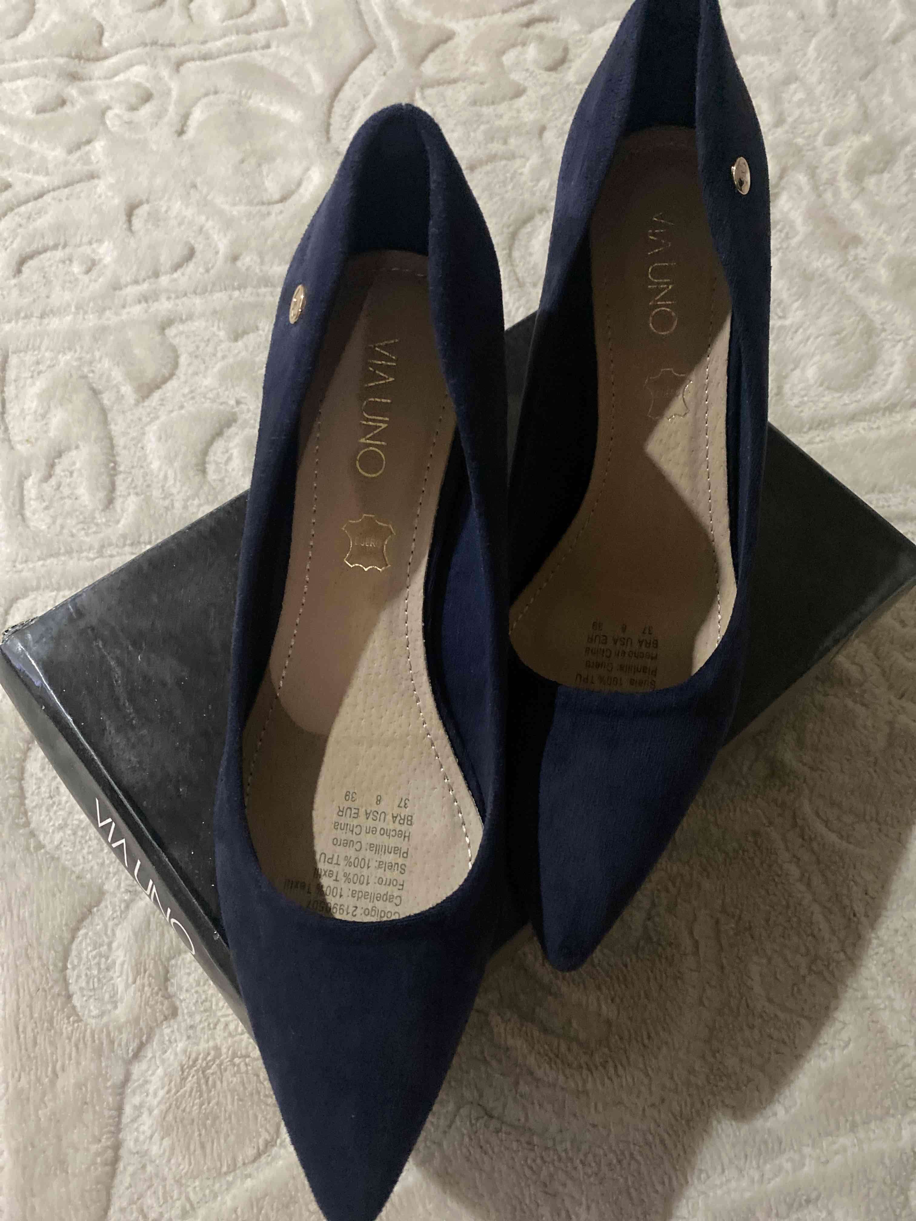 Zapatos de taco azul marino Via Uno