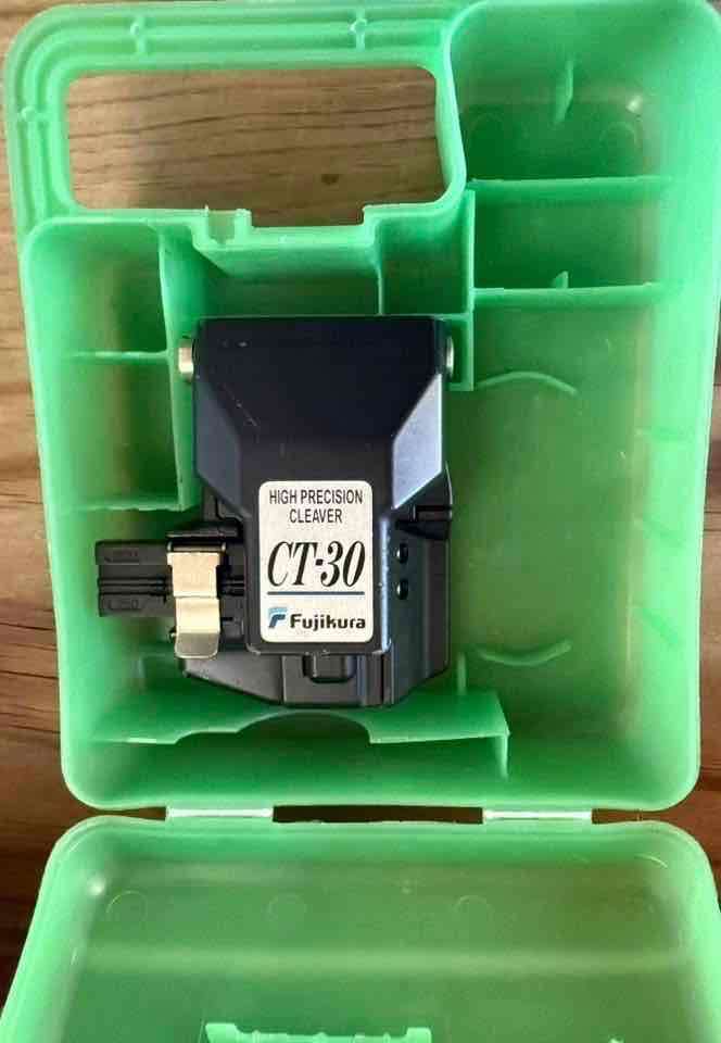 Cortadora de fibra óptica Fujikura CT-30 - miniatura 3