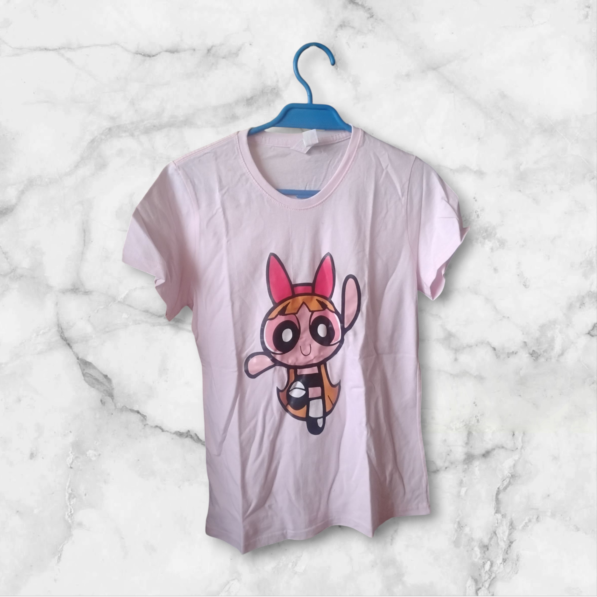 Polera  rosa estampada