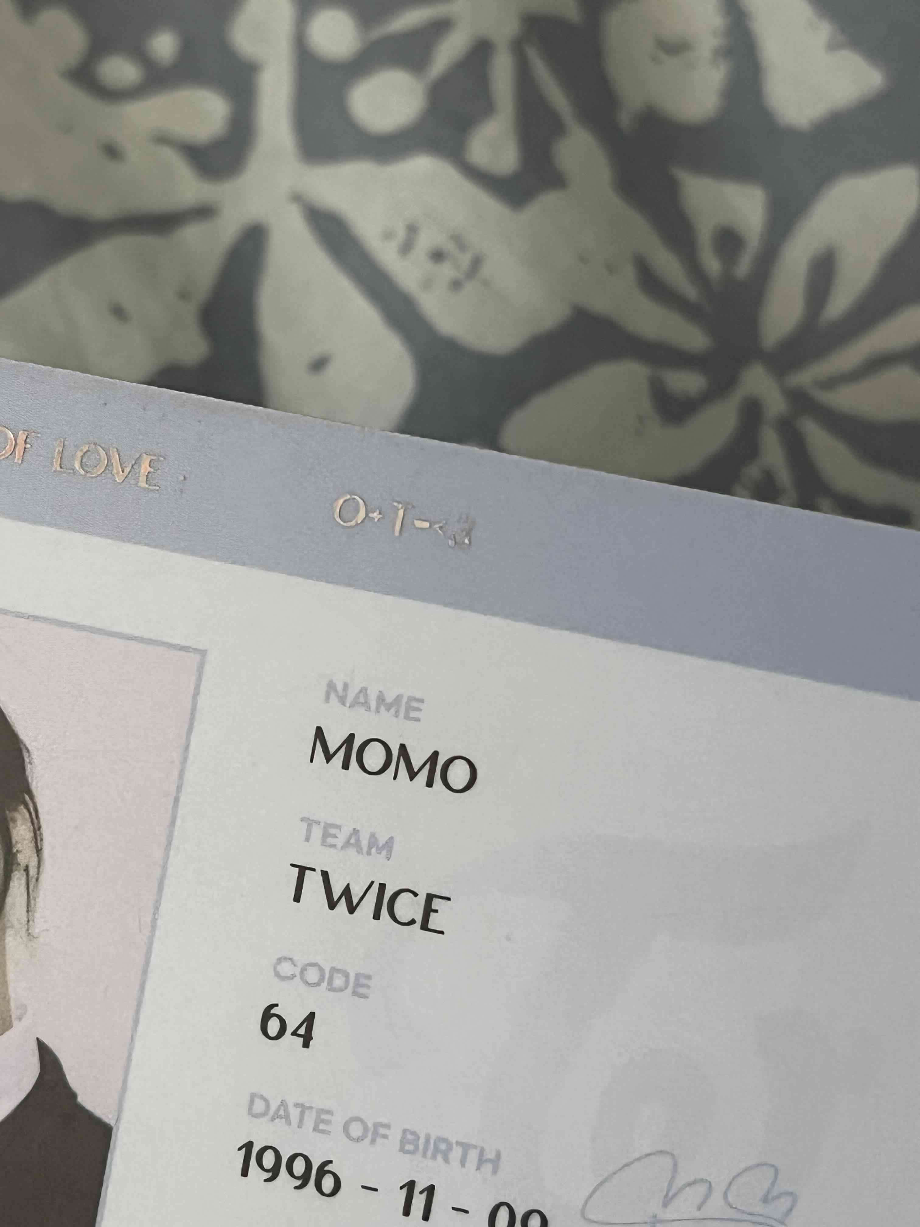 Photocard Identificación original Momo - miniatura 3