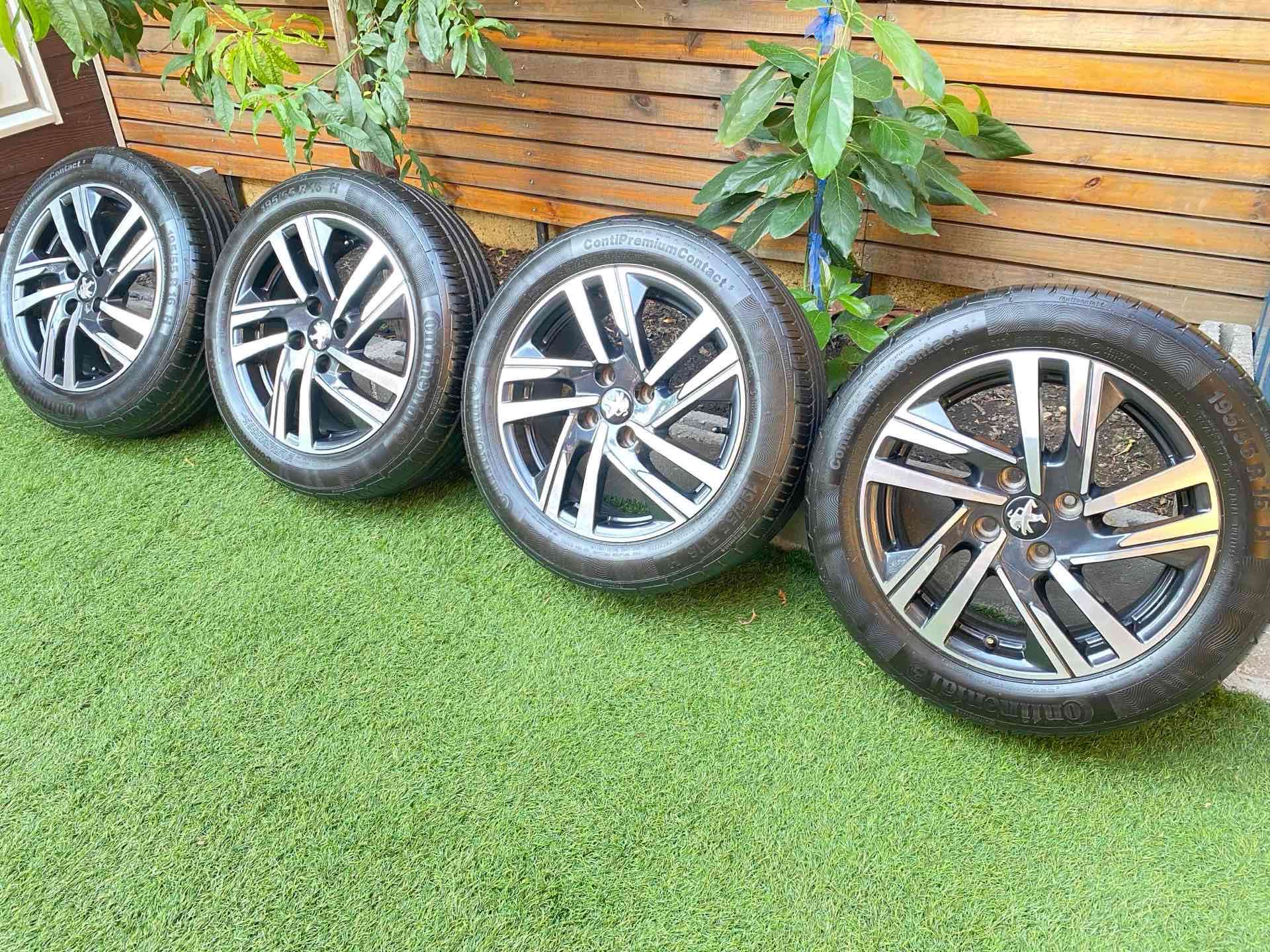 Juegos de llantas y neumáticos - miniatura 2