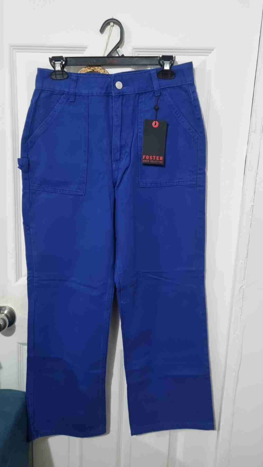 Pantalones azules Foster nuevos
