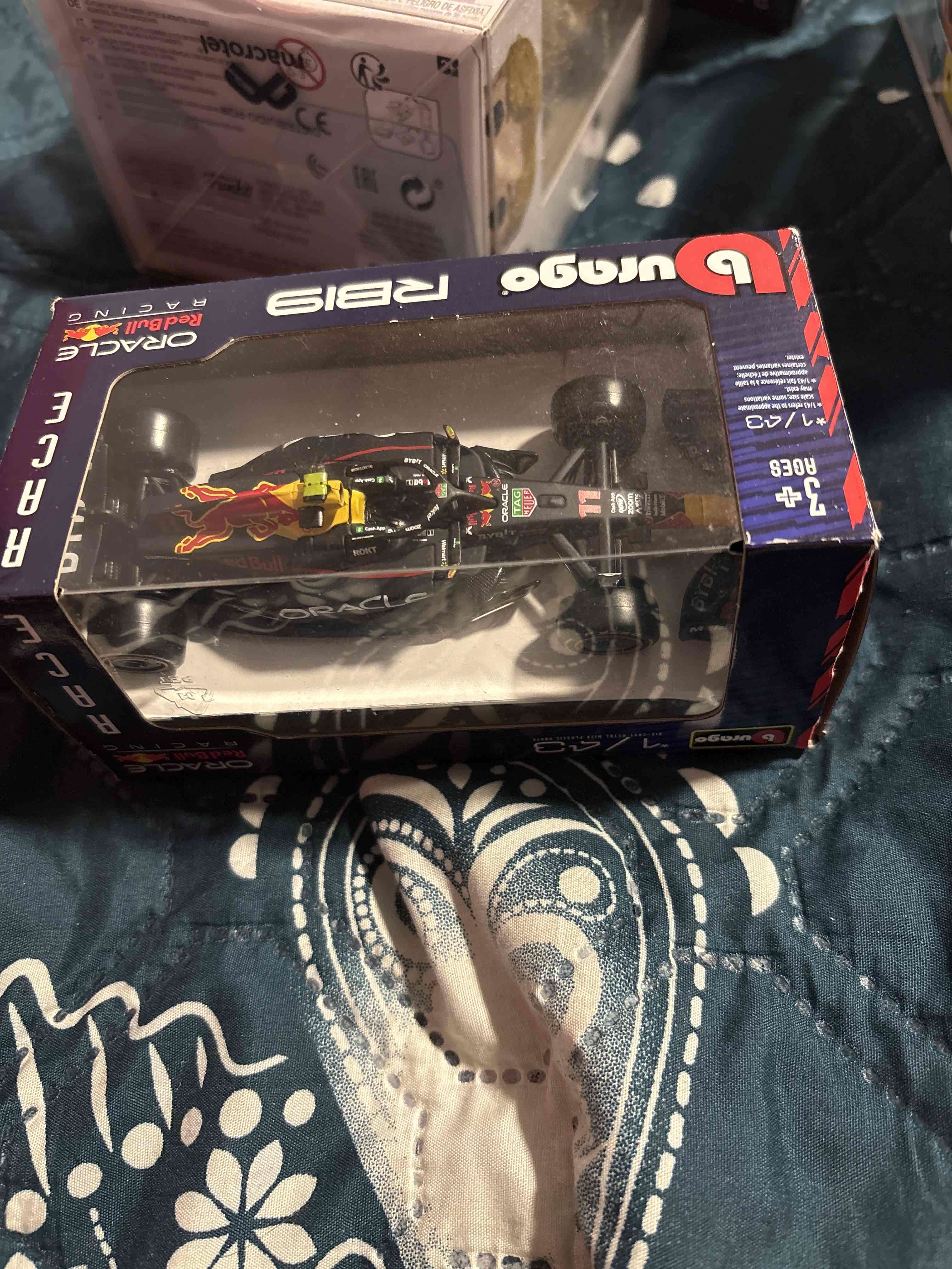 Auto a escala Red Bull Racing