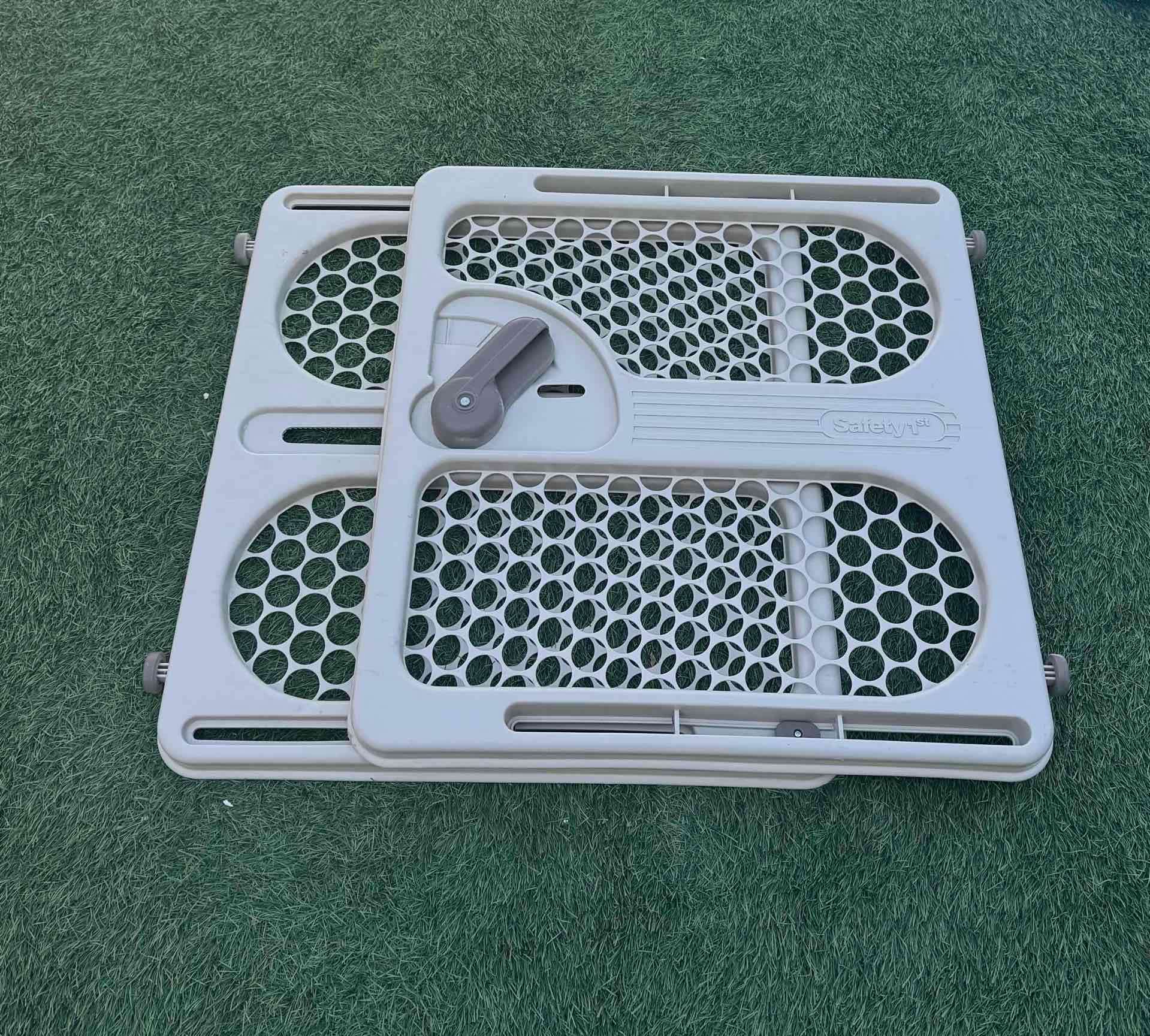 Reja de seguridad plegable